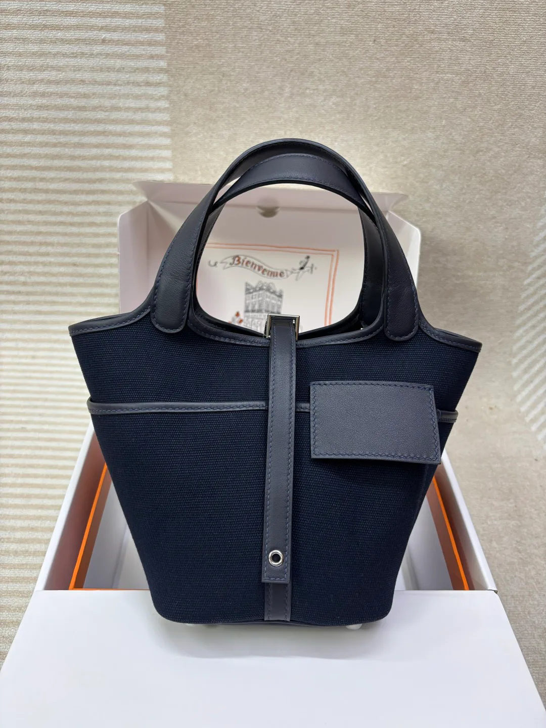 Women's Classic Handbags HERMES 17778415