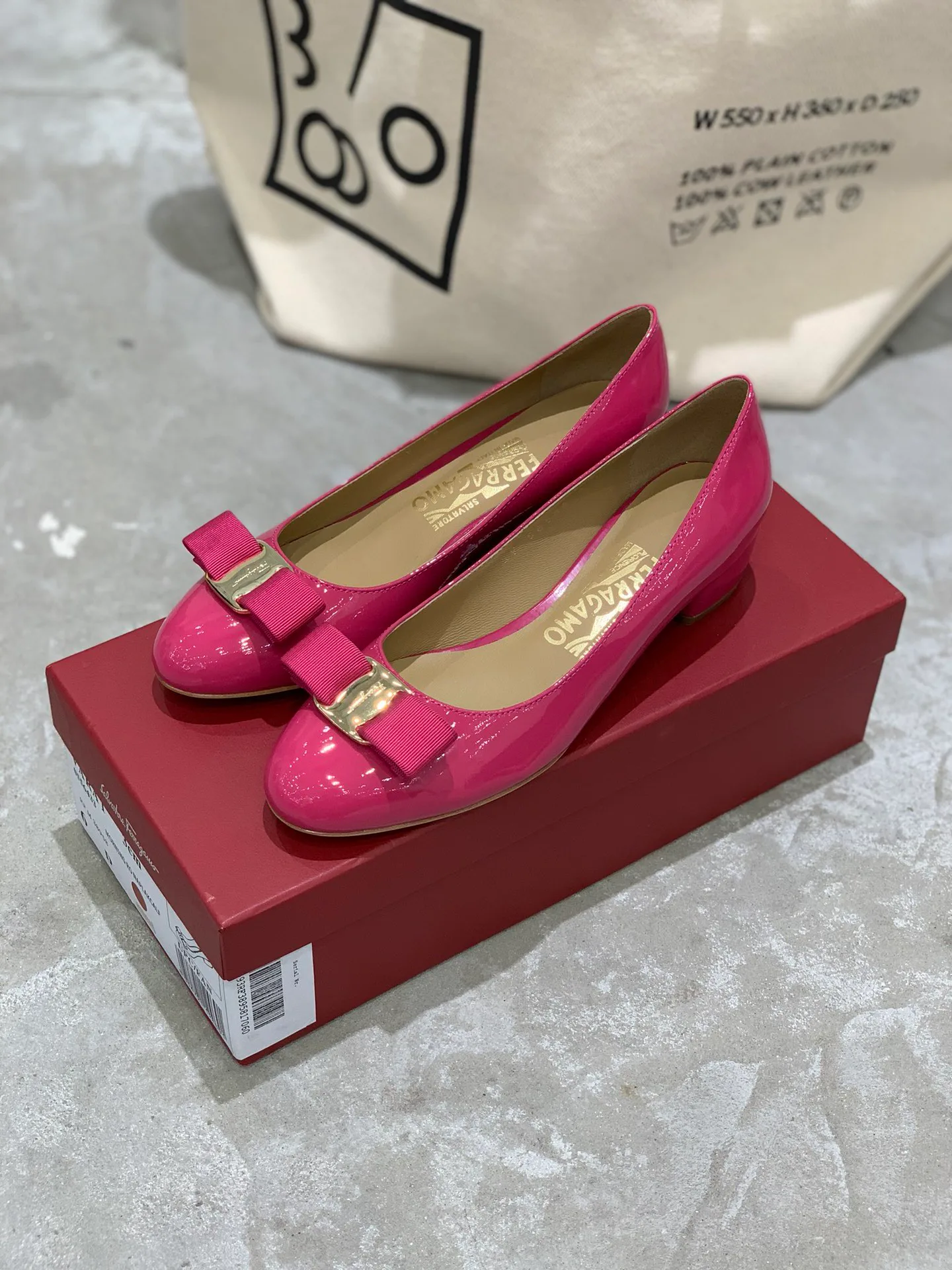 Women's Ballet Flats SALVATORE FERRAGAMO 18340666