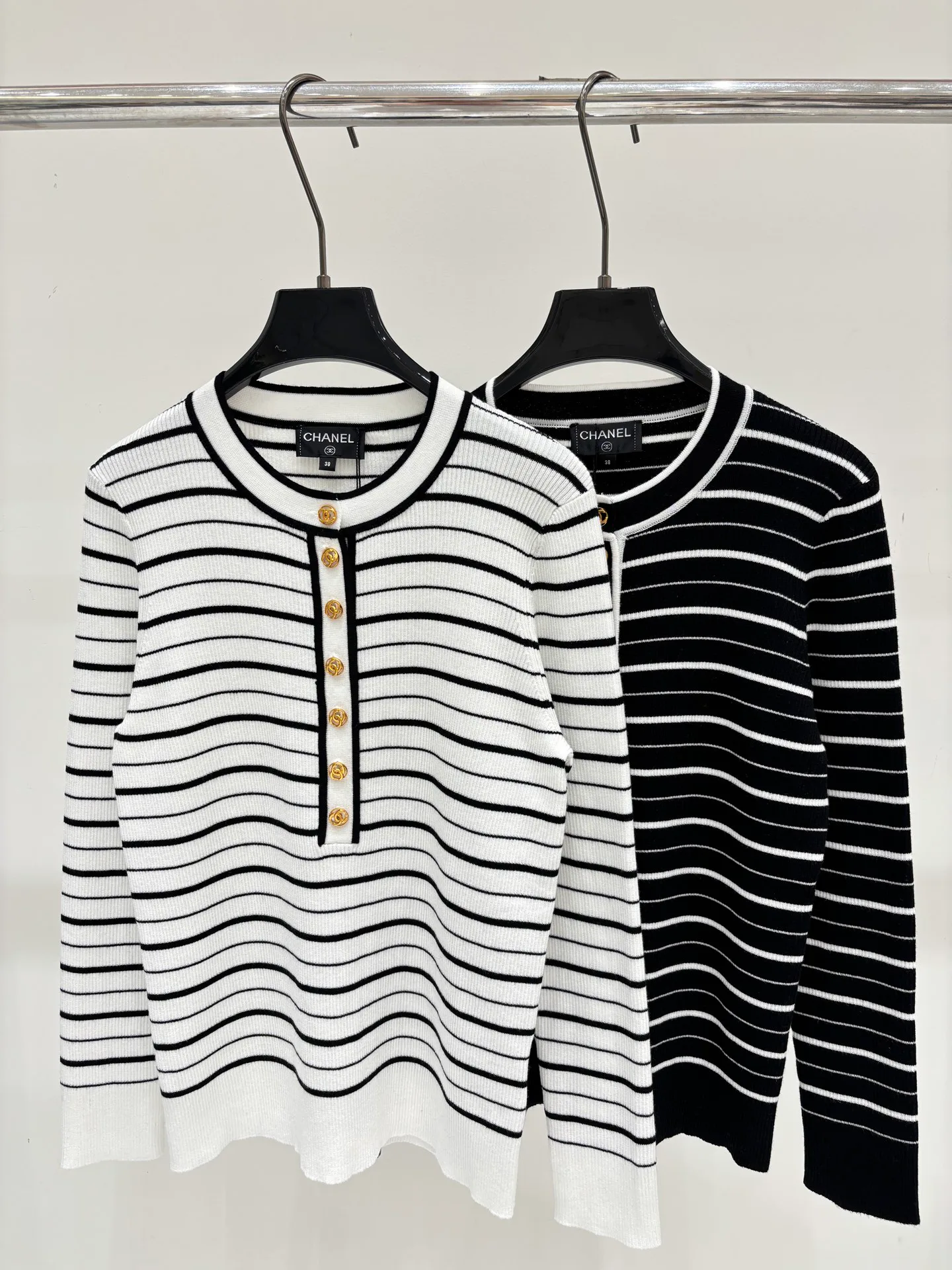 Women's Jumpers And Sweaters CHANEL 17696381