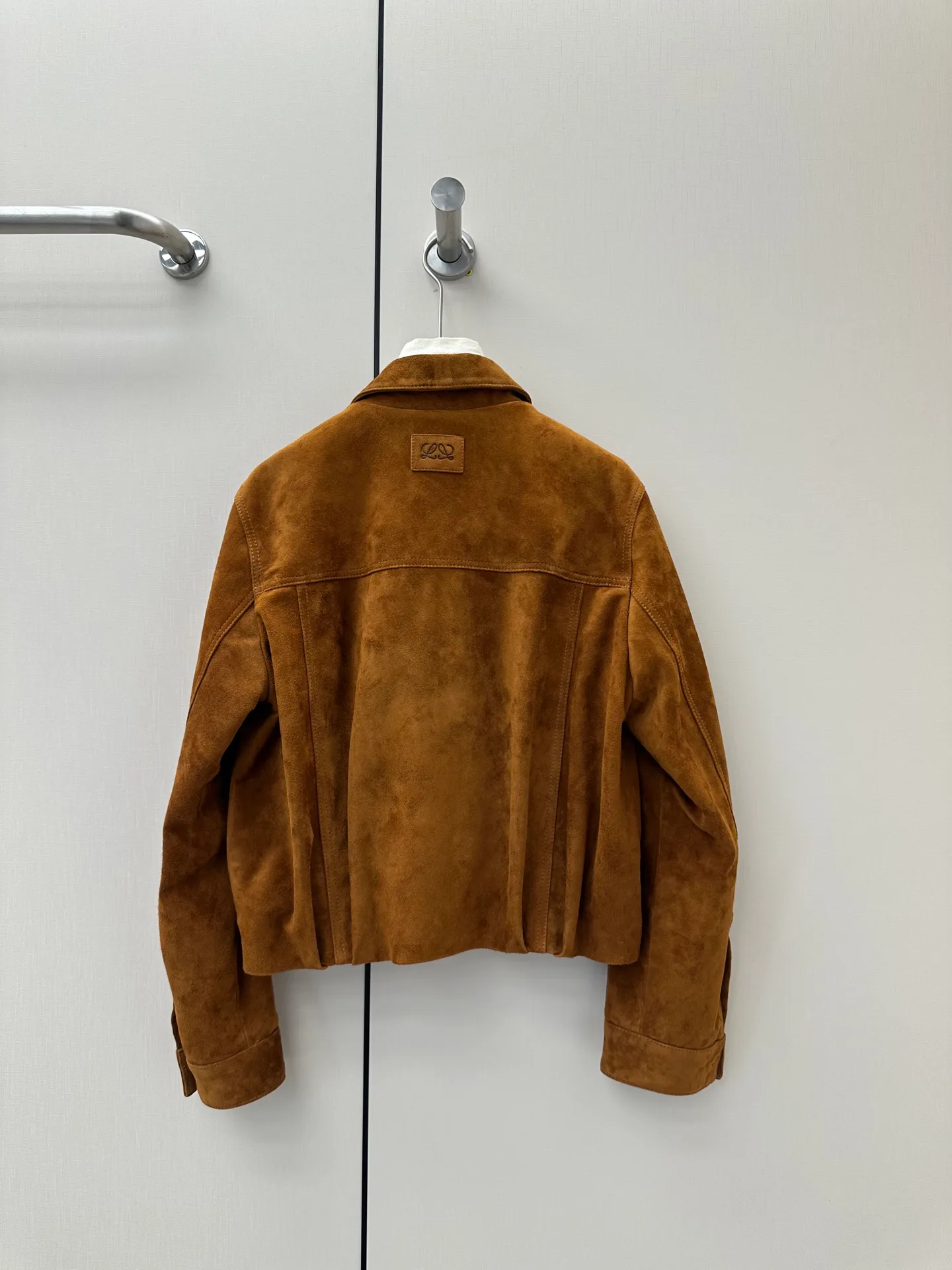 Women's Leather Jackets And Sheepskin Coats LOEWE 18090446