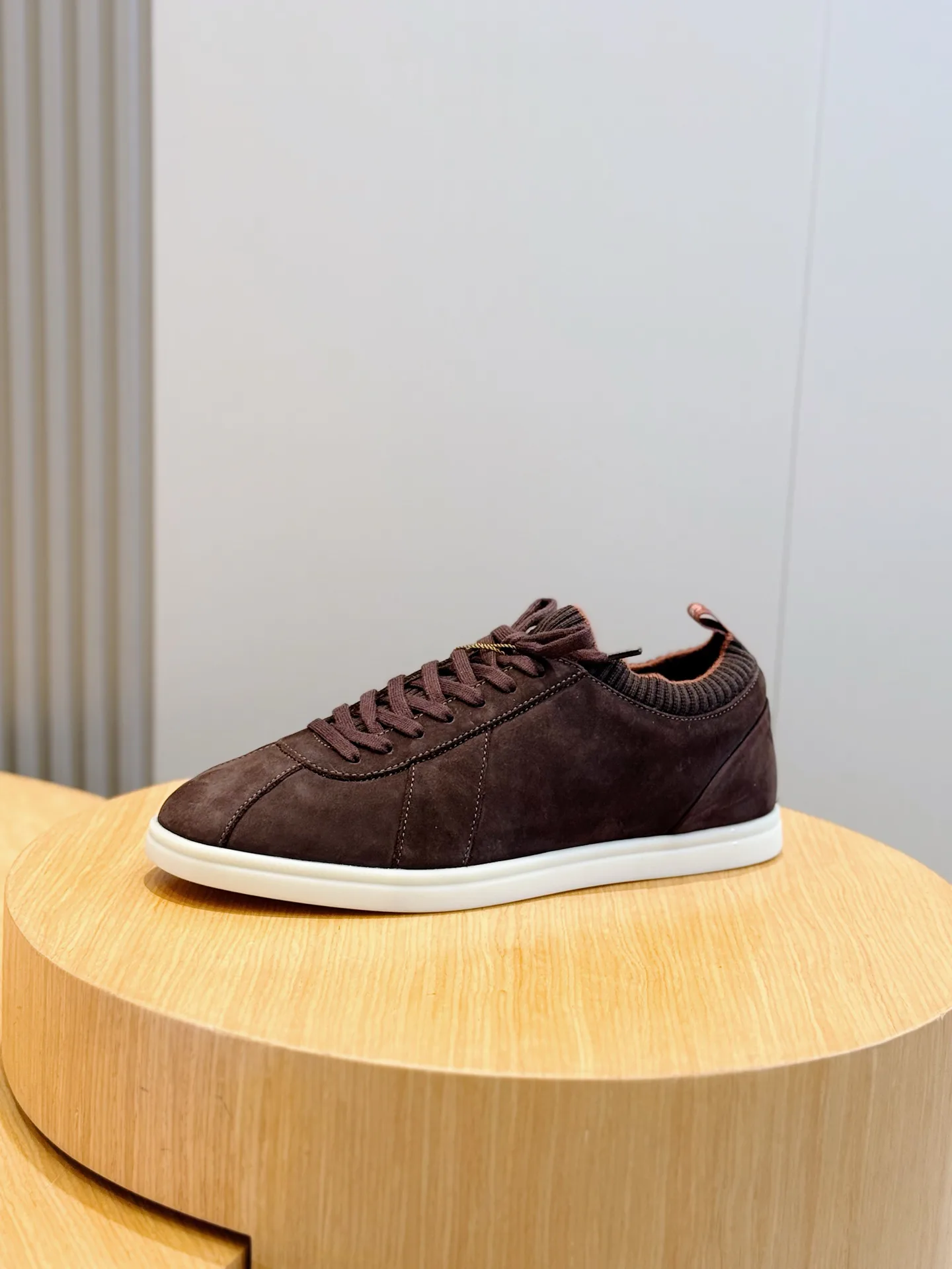 Кроссовки Мужские Loro Piana 18603001