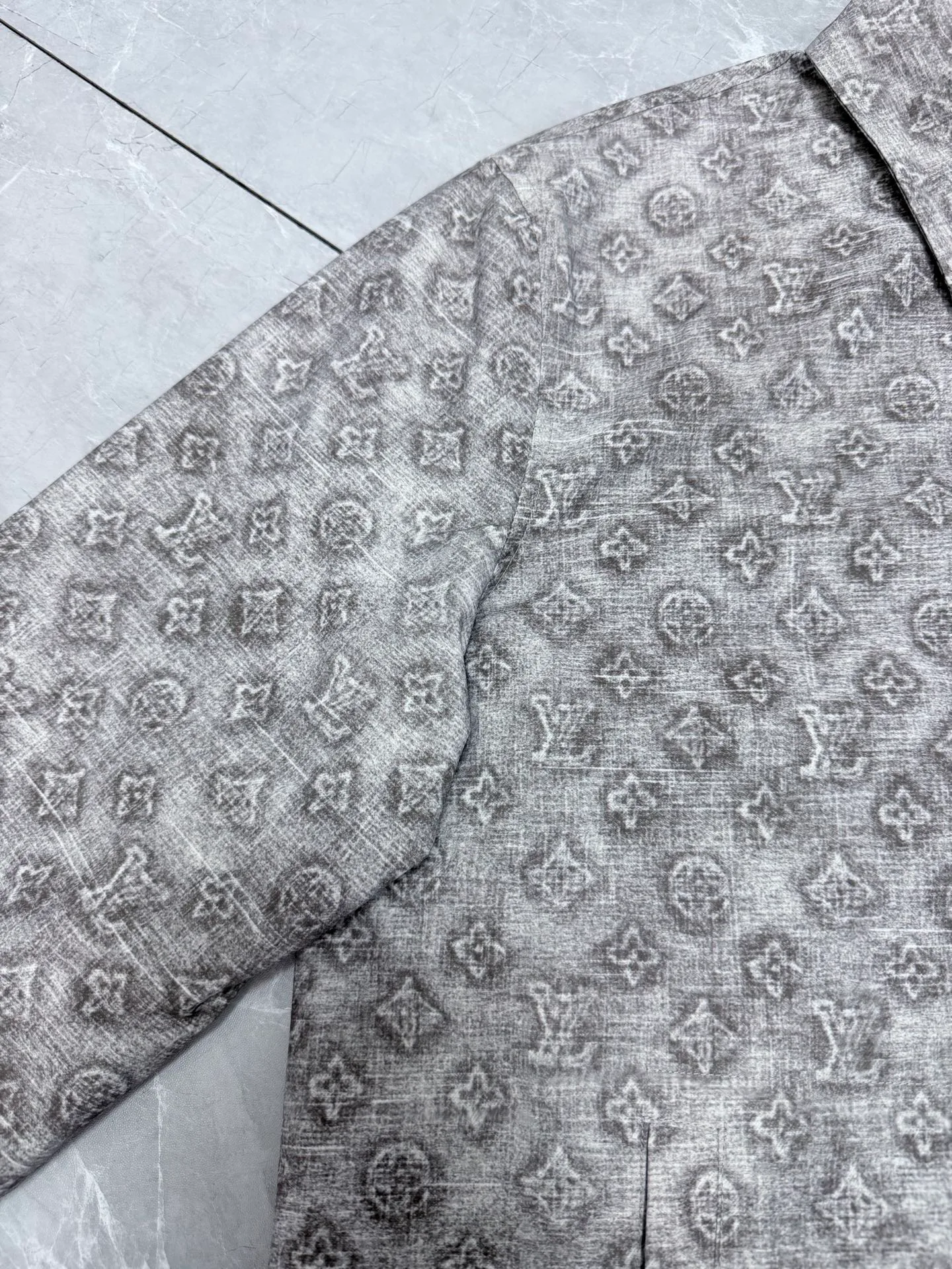 Men's Jackets And Down Jackets LOUIS VUITTON 18179280
