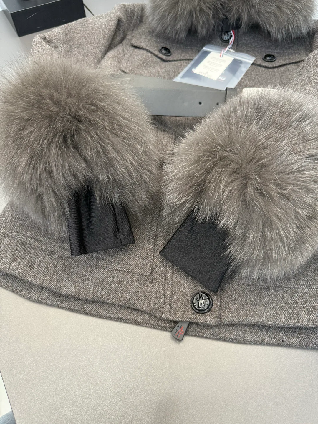 Куртки И Пуховики Мужские Moncler 18683777