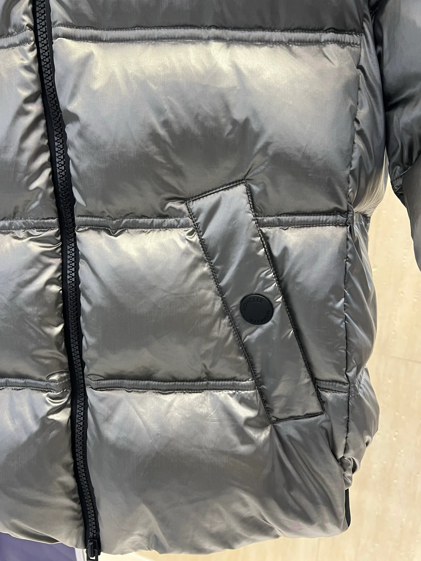 Men's Jackets And Down Jackets MONCLER 18330409