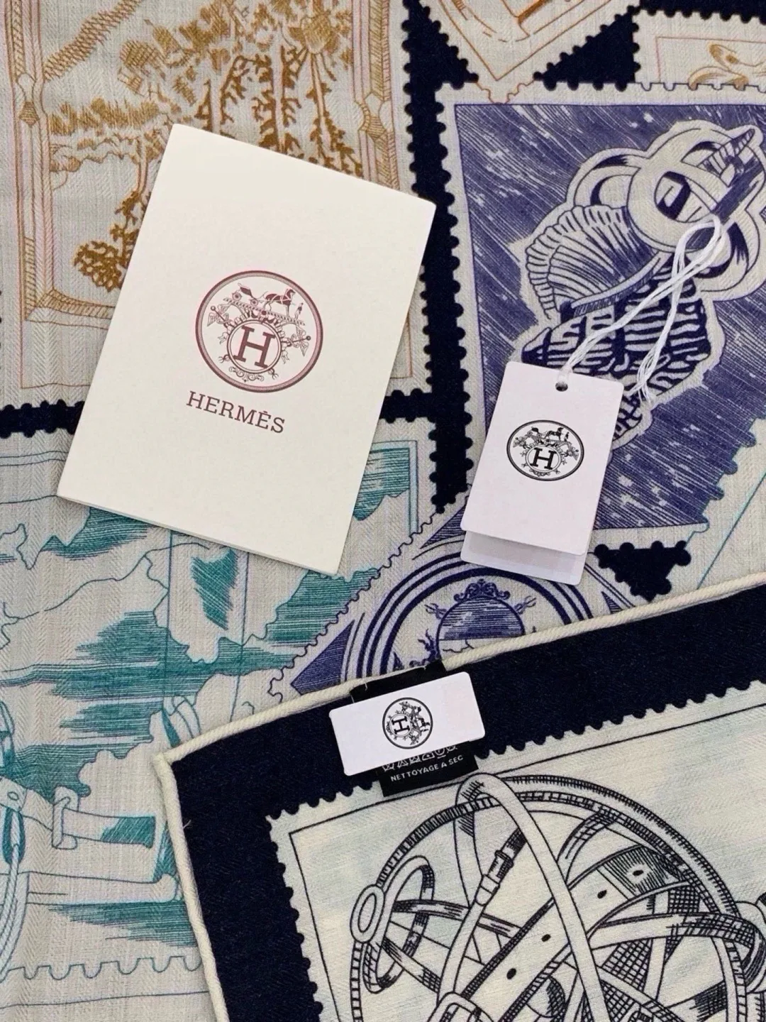 Silk Scarves HERMES 18003599