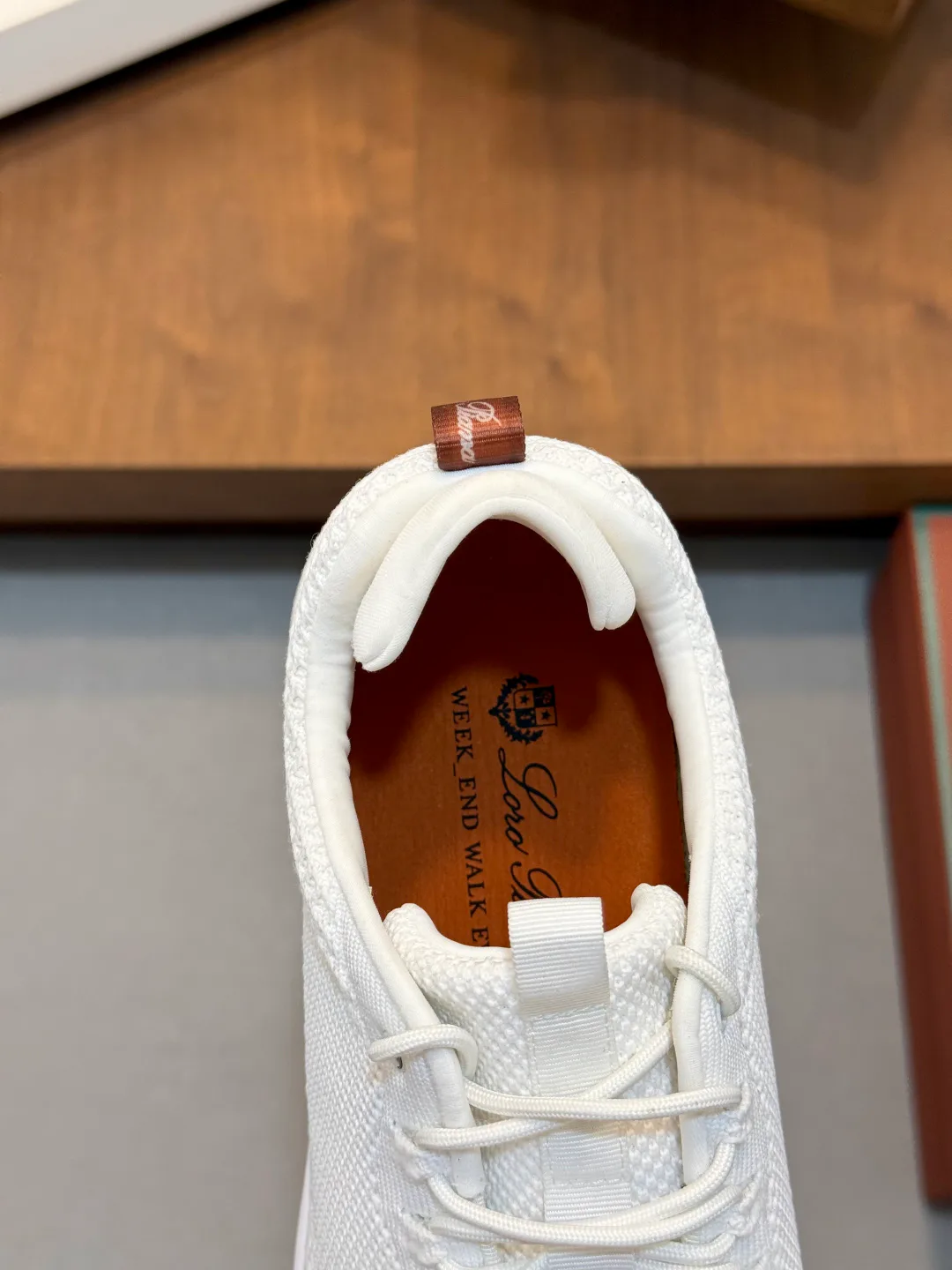 Men's Sneakers LORO PIANA 18100239