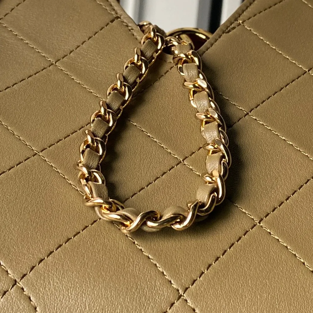 Women's Classic Handbags CHANEL 18207983
