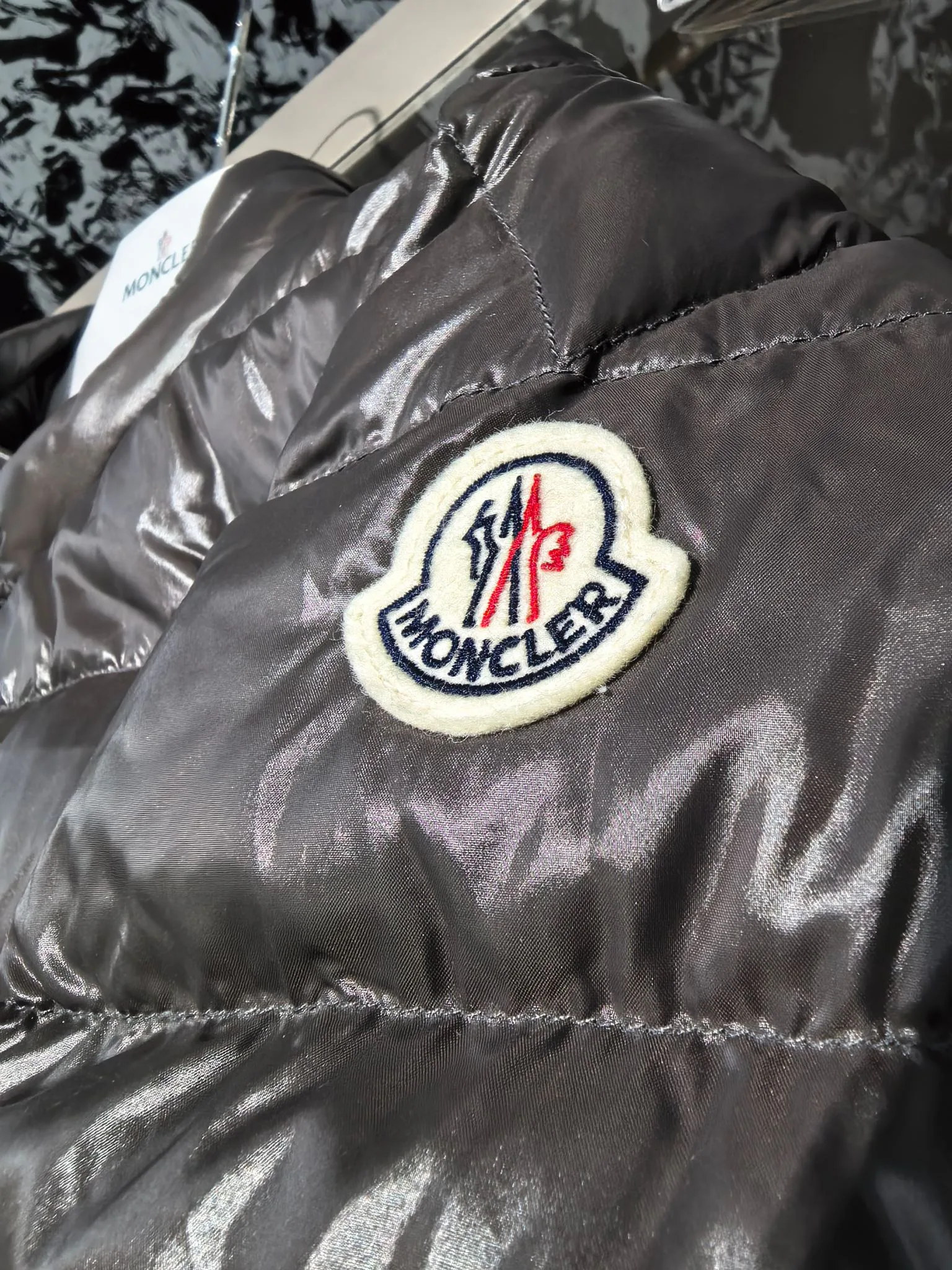 Куртки И Пуховики Мужские Moncler 18683755