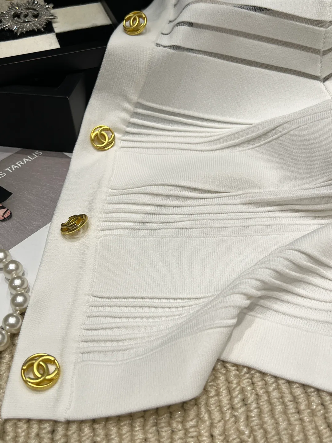 Women's Jumpers And Sweaters CHANEL 18138666