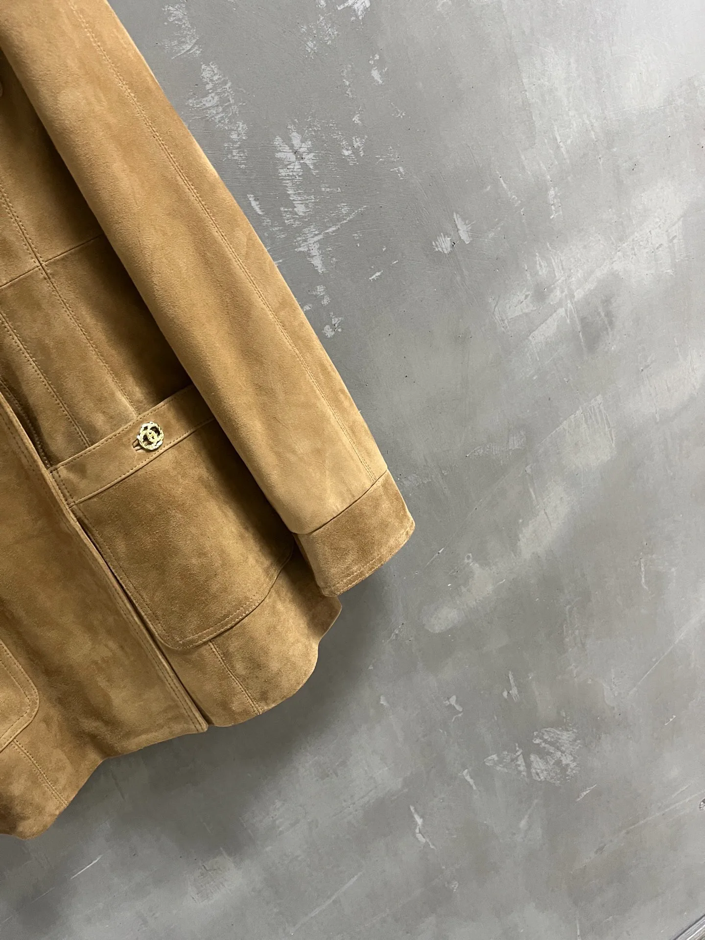 Women's Leather Jackets And Sheepskin Coats CHANEL 18172746
