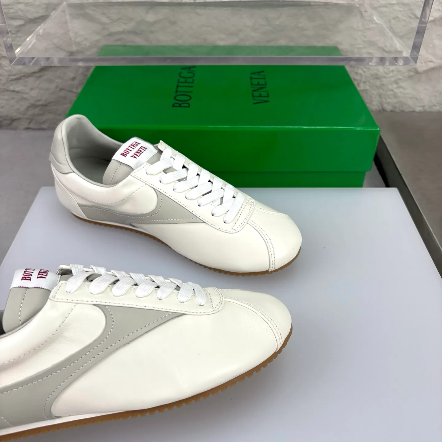 Women's Sneakers BOTTEGA VENETA 18351658