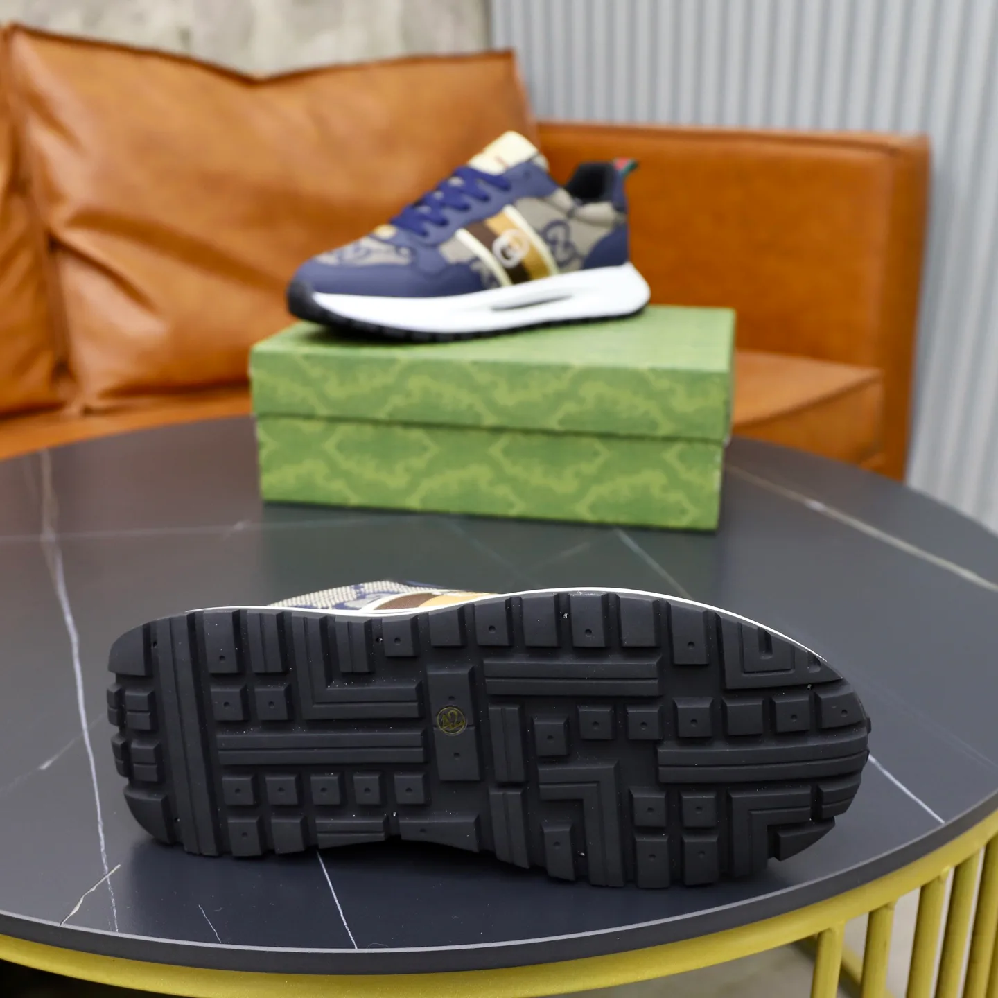 Men's Sneakers GUCCI 18516253