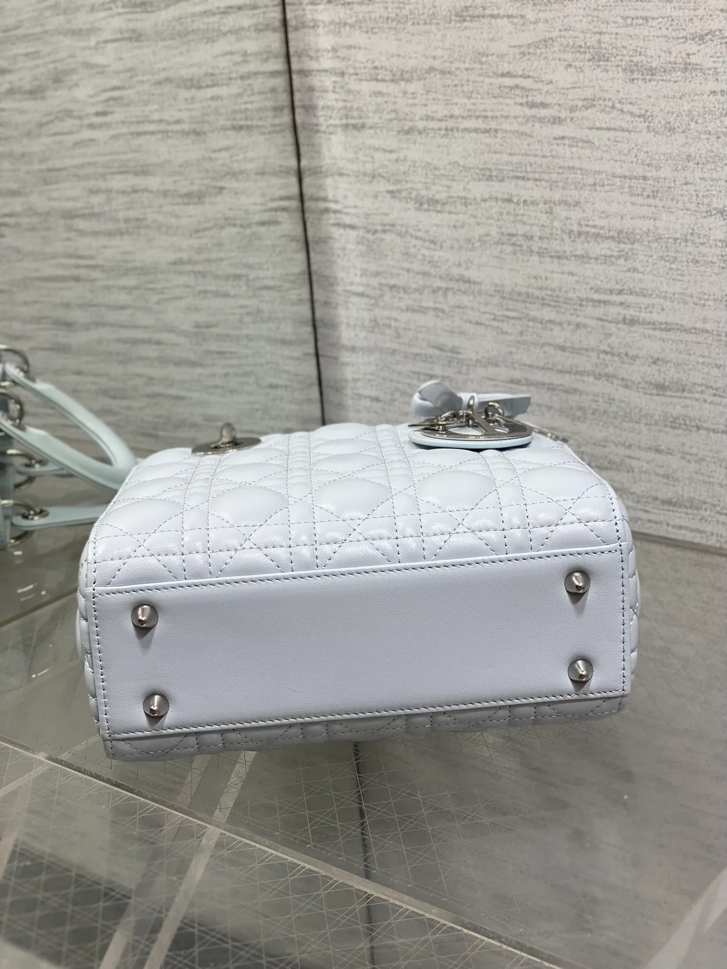 Women's Classic Handbags CHRISTIAN DIOR 18392912