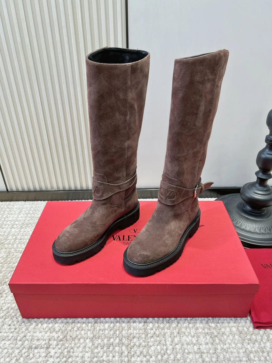 Women's Boots VALENTINO 17869527