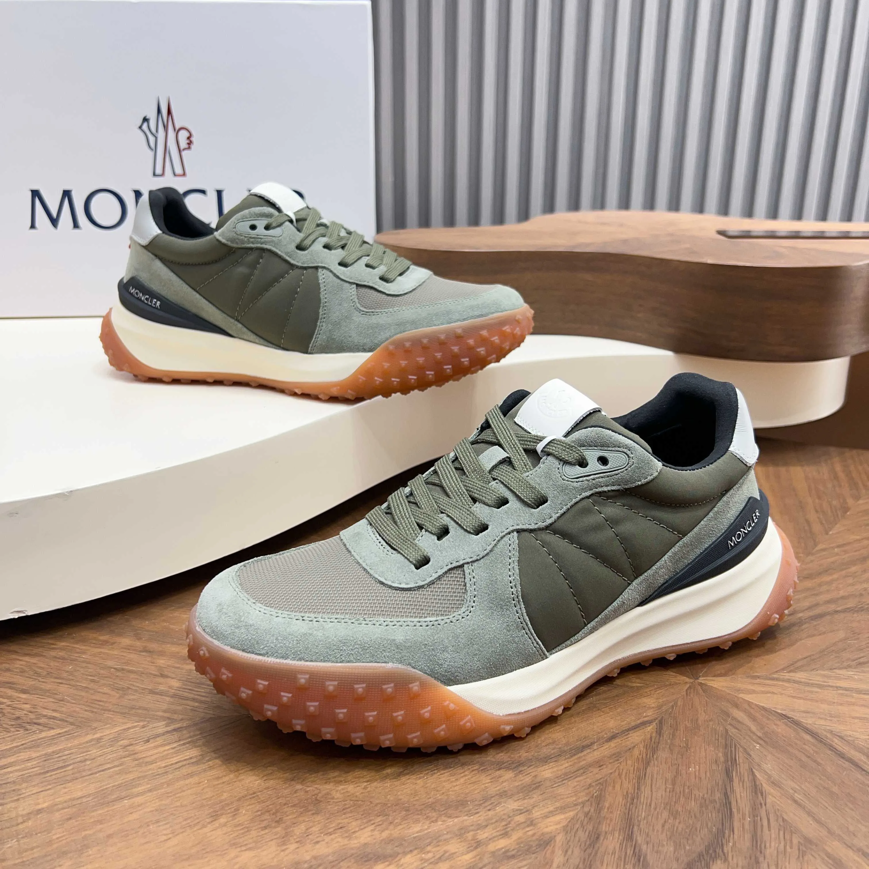 Men's Sneakers MONCLER 18116728