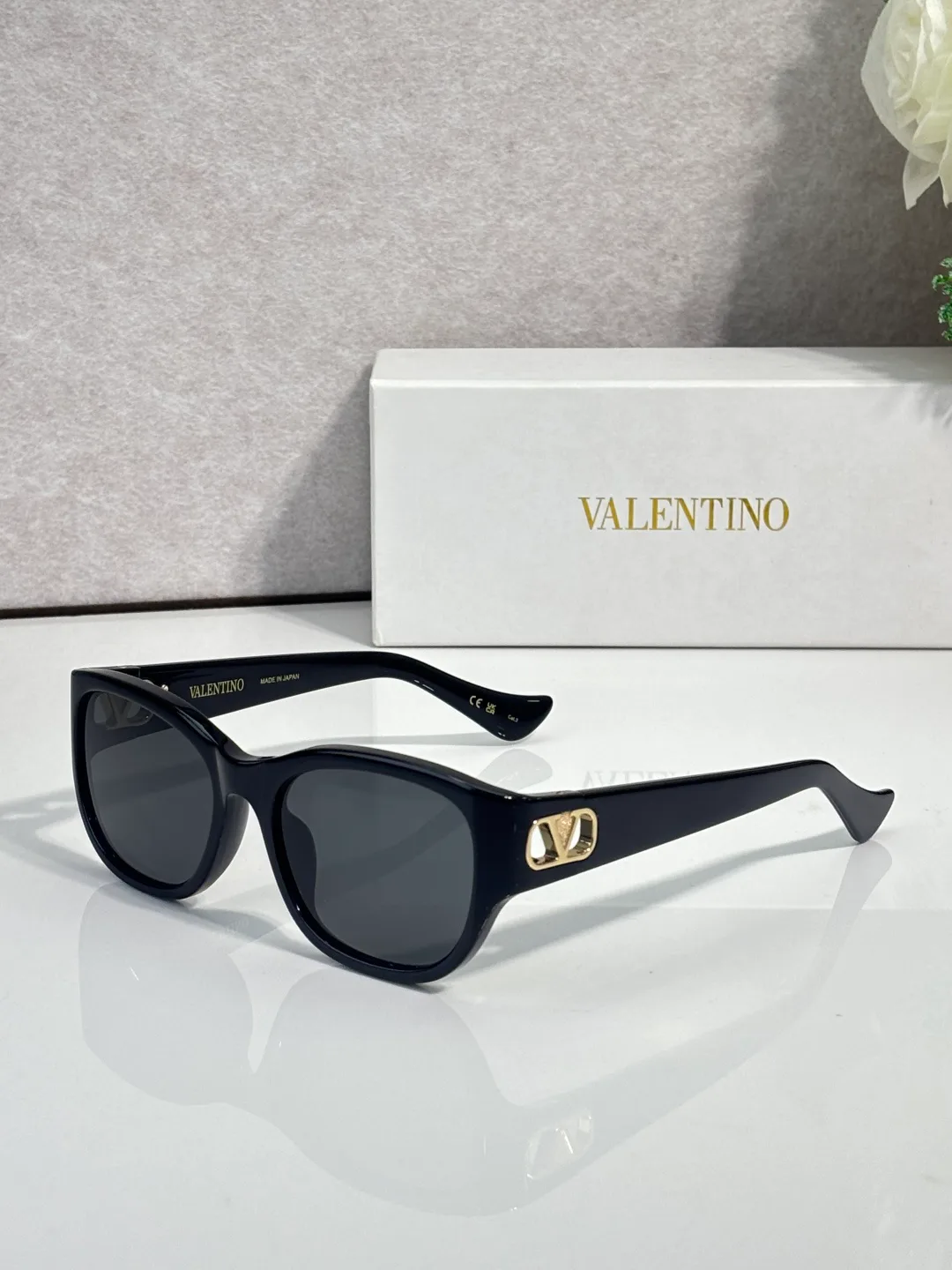 Glasses VALENTINO 18059586