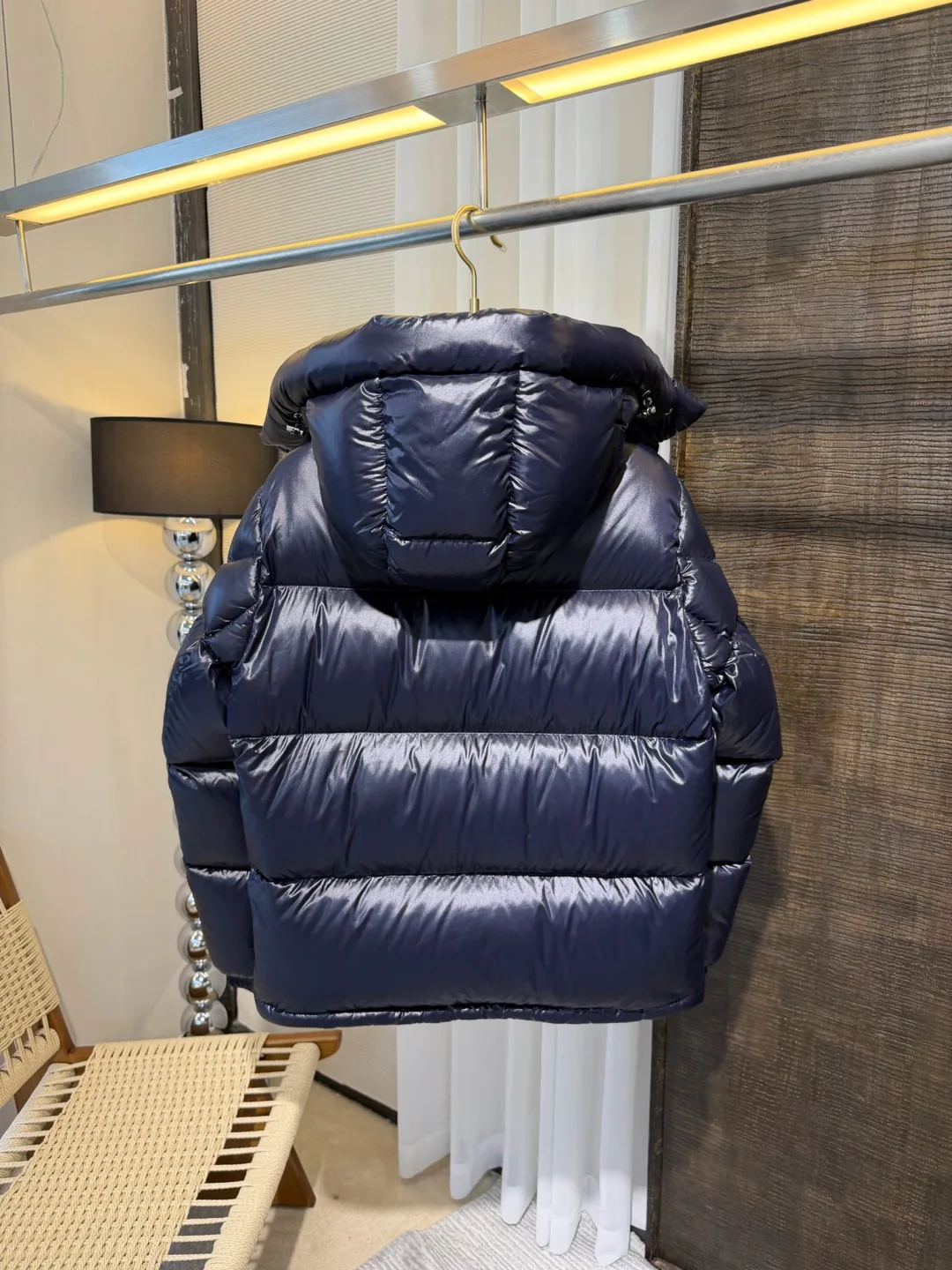 Women's Jackets And Down Jackets MONCLER 17852931