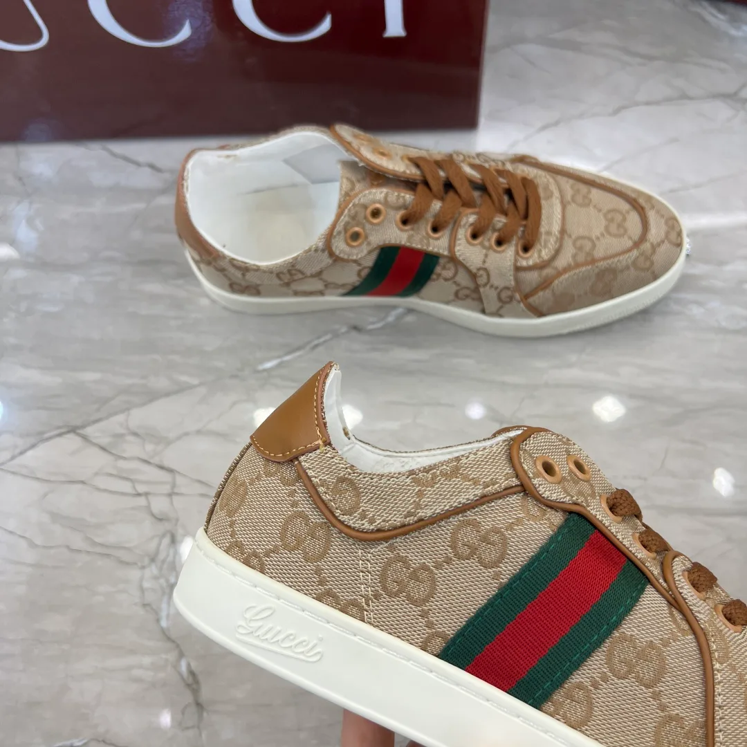Women's Sneakers GUCCI 17838799