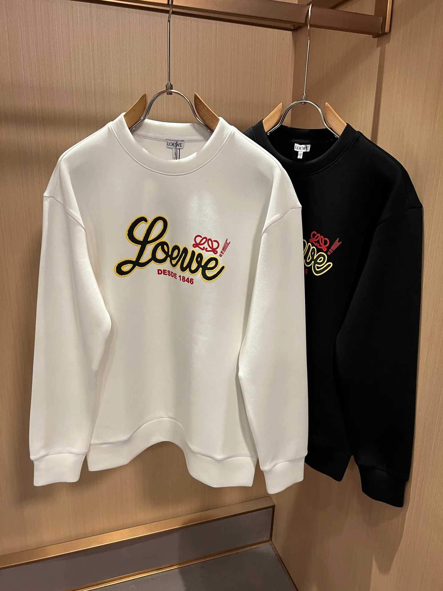Men's Sweatshirts And Hoodies LOEWE 18519633