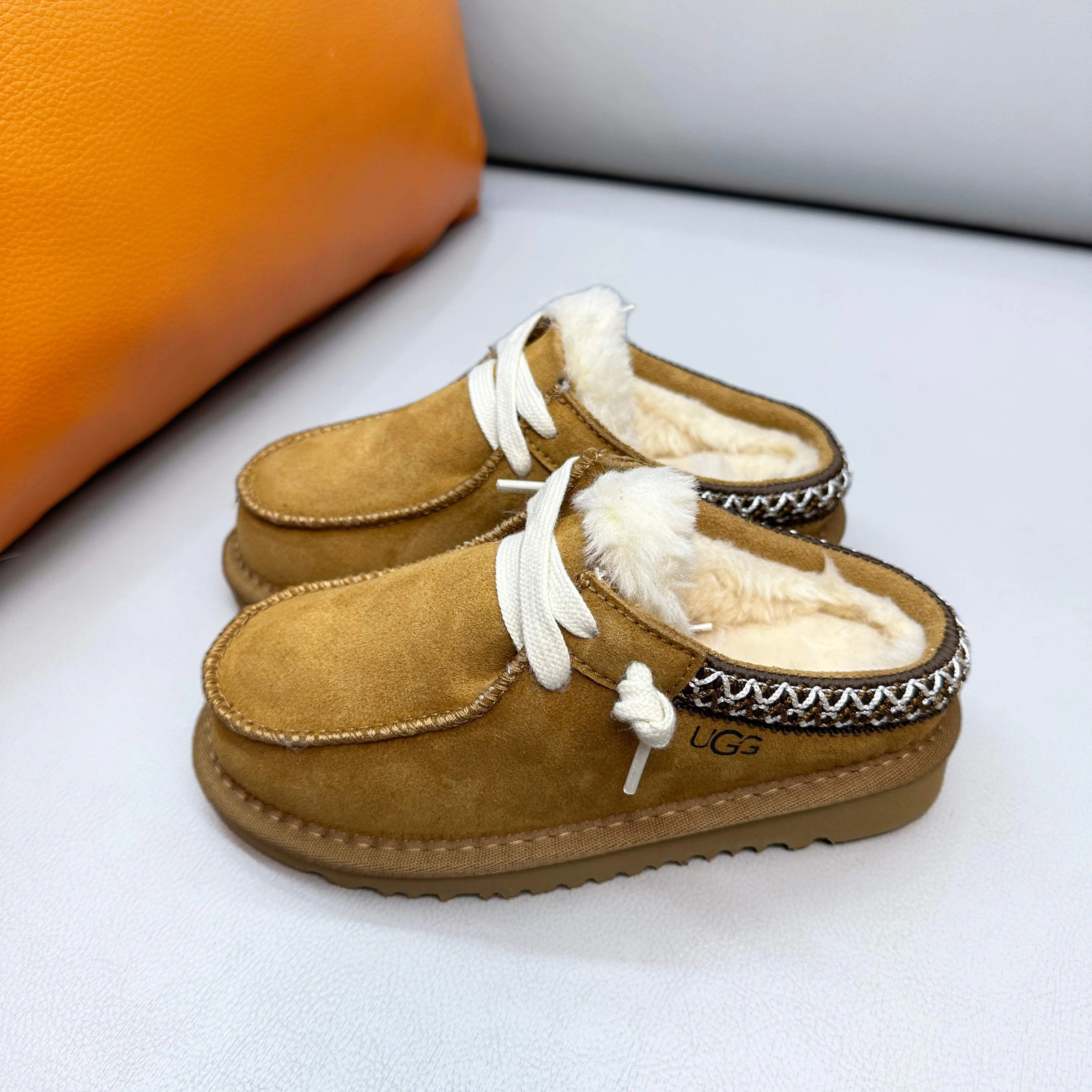 Women's Ugg Boots UGG 18077549
