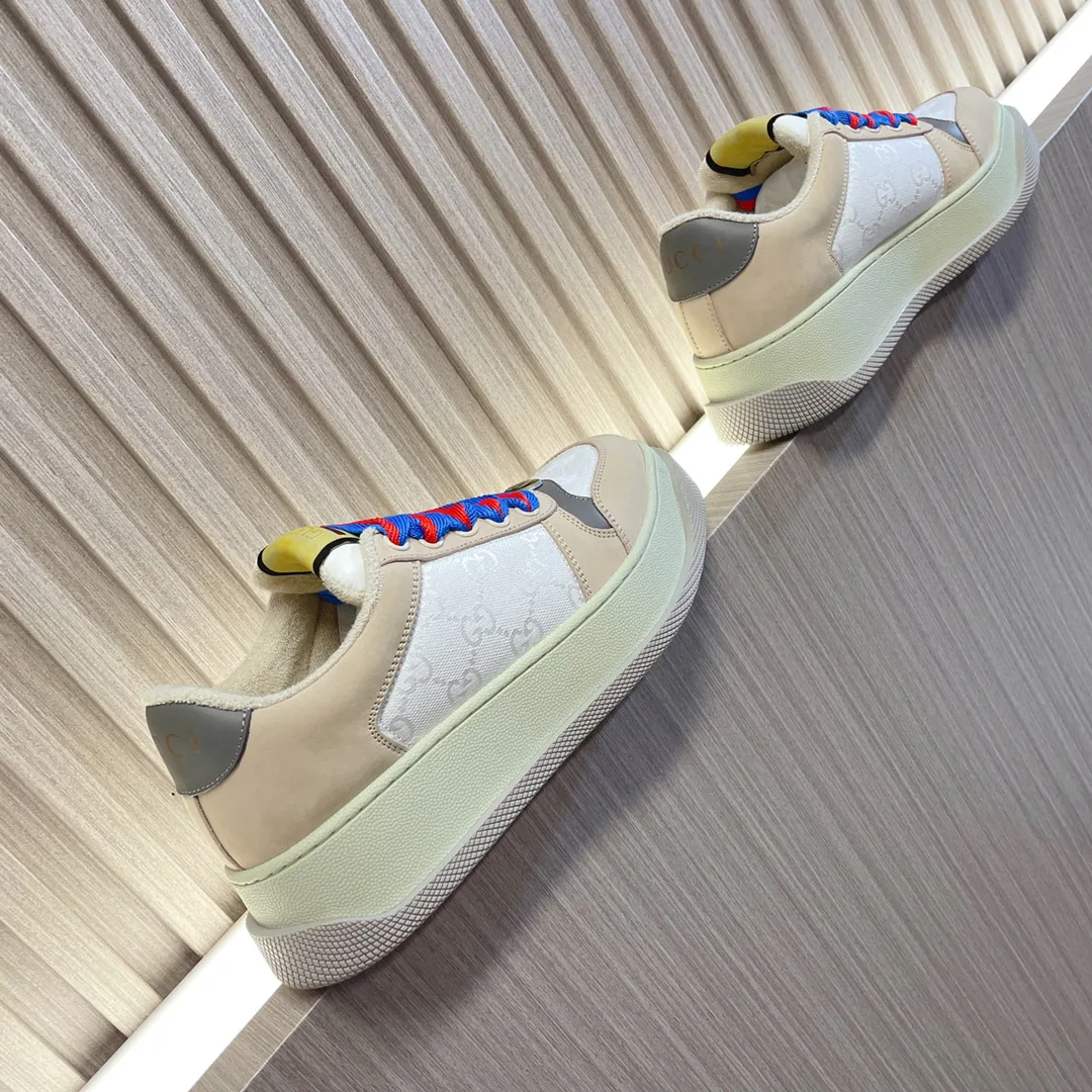 Women's Sneakers GUCCI 17897016