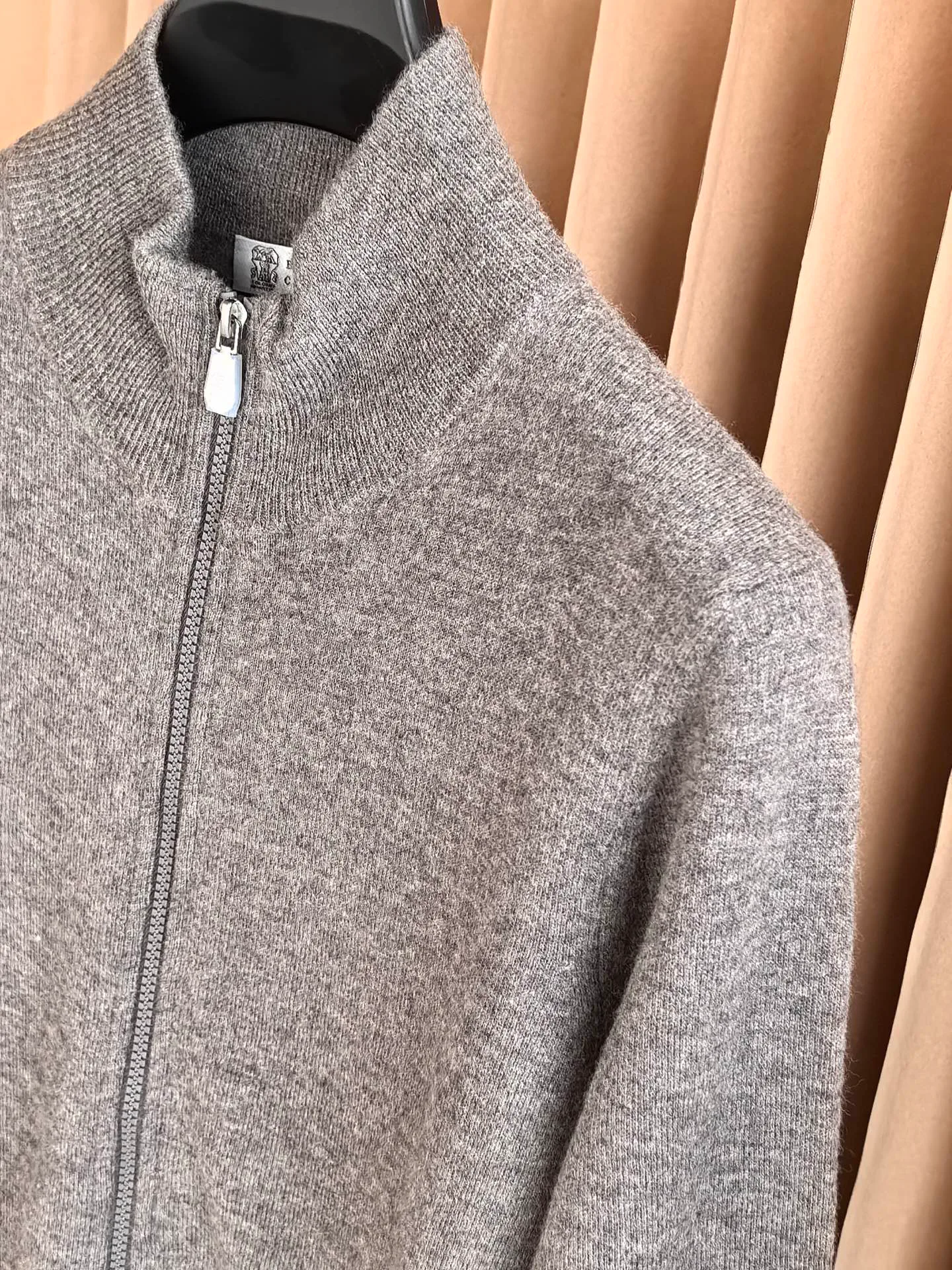 Men's Jumpers And Sweaters BRUNELLO CUCINELLI 17845118