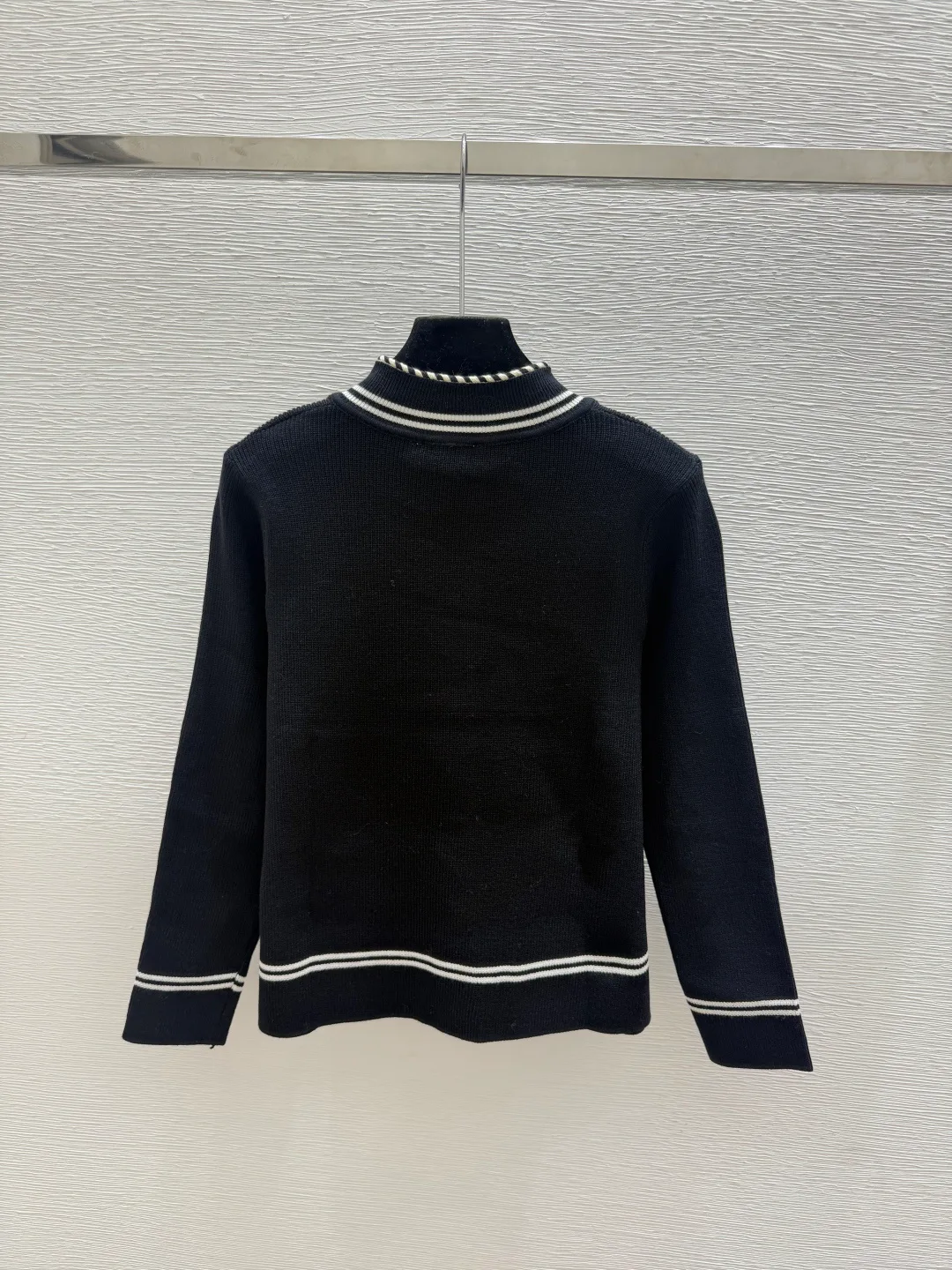 Women's Jumpers And Sweaters CHANEL 18028836