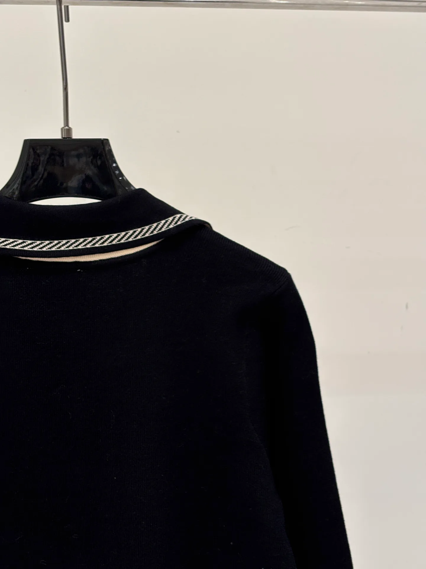 Women's Jumpers And Sweaters CHANEL 18137814