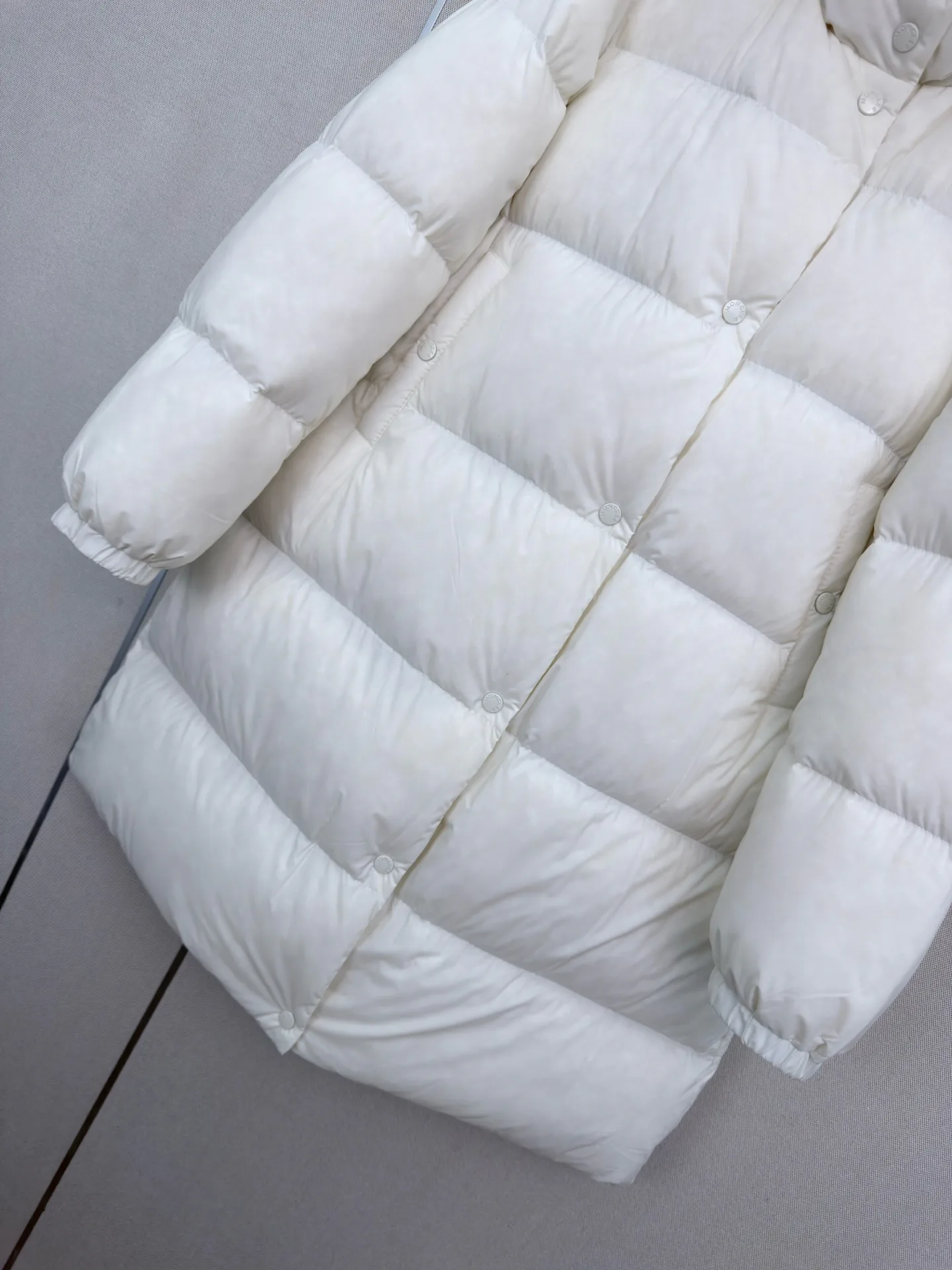 Куртки И Пуховики Женские Moncler 18600951