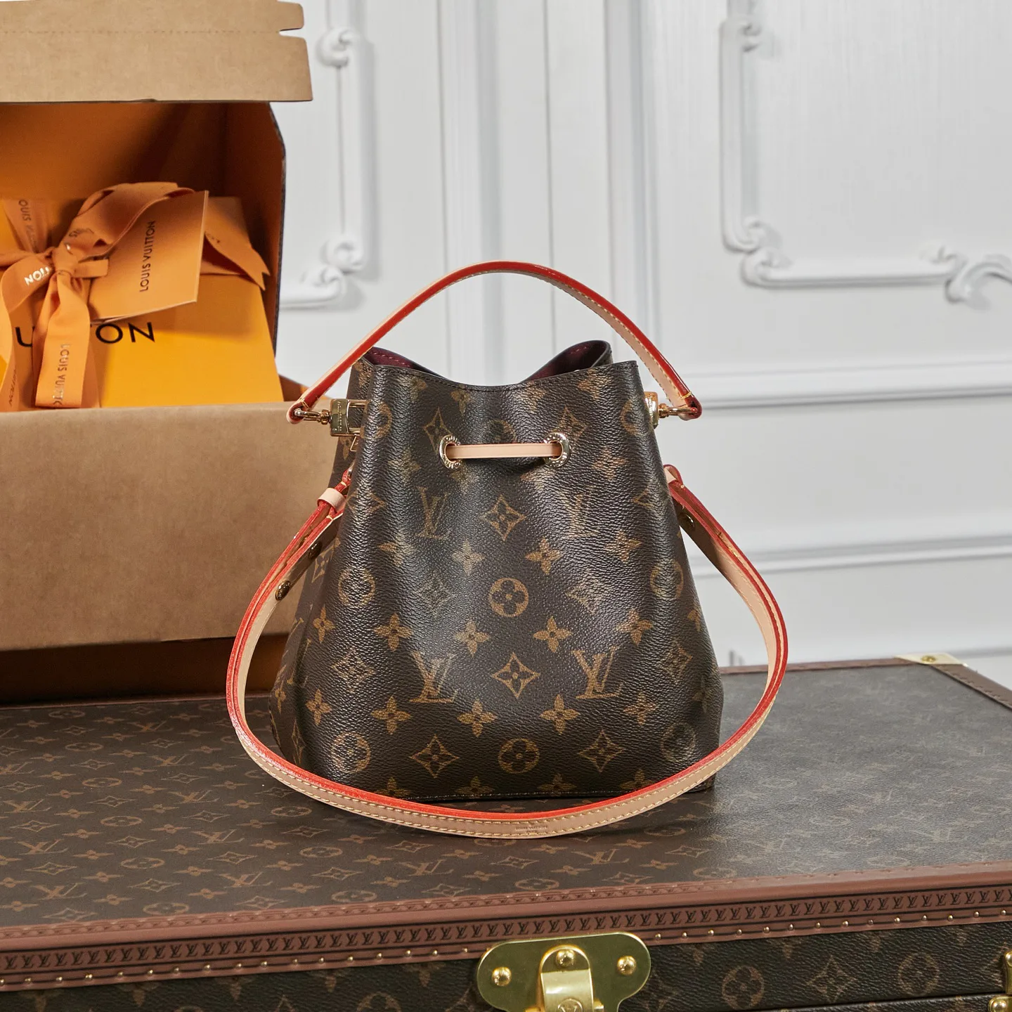 Women's Classic Handbags LOUIS VUITTON 18412659