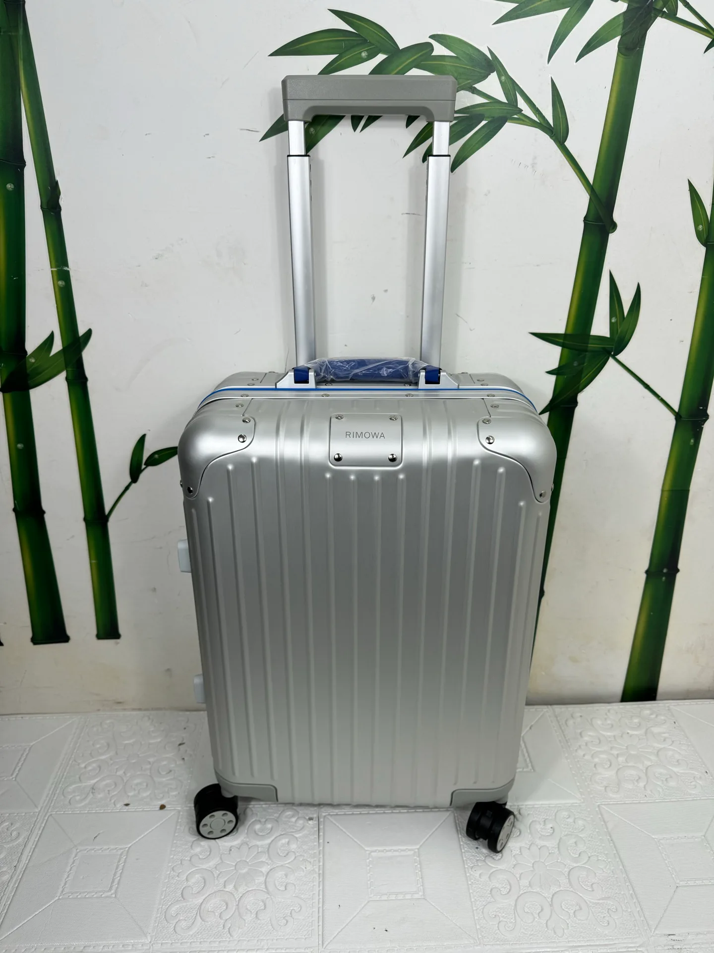 Suitcases RIMOWA 17662917