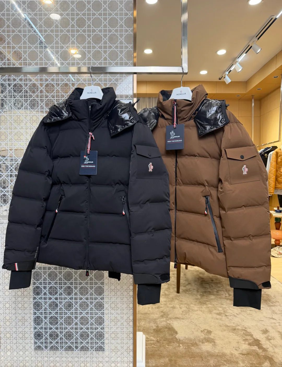 Men's Jackets And Down Jackets MONCLER 18359913