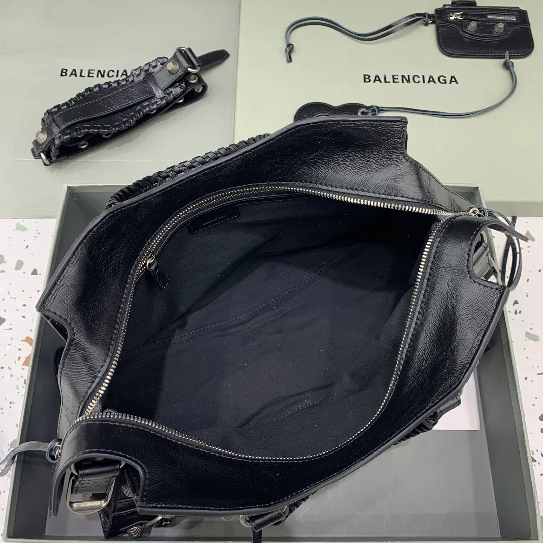 Women's Classic Handbags BALENCIAGA 17801582