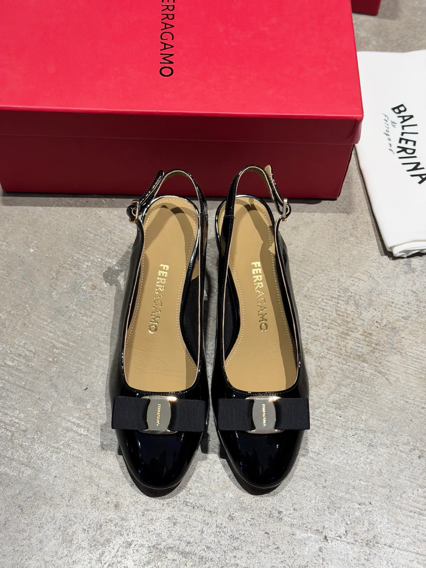 Women's Heels SALVATORE FERRAGAMO 17642596
