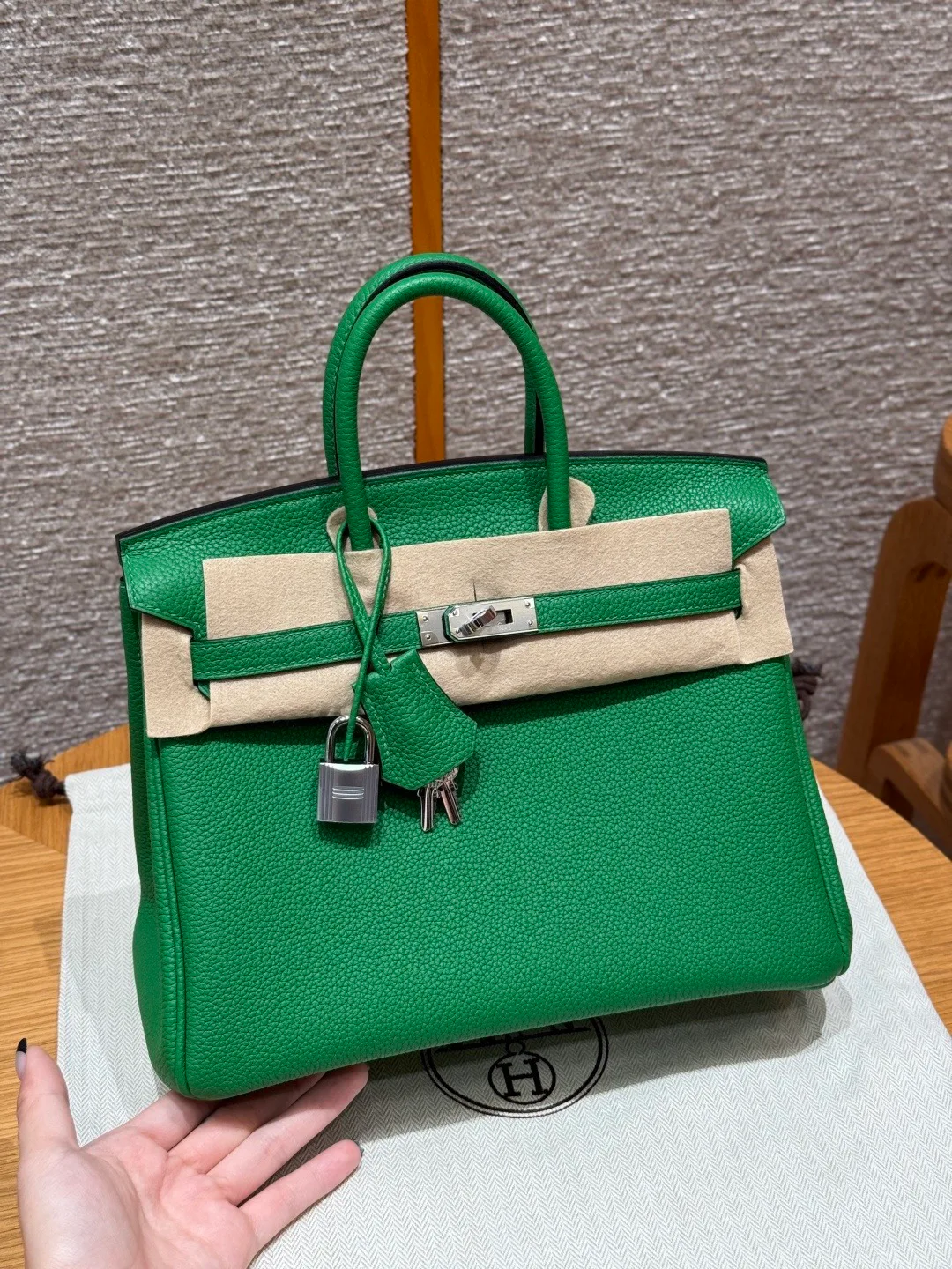 Women's Classic Handbags HERMES 18125669