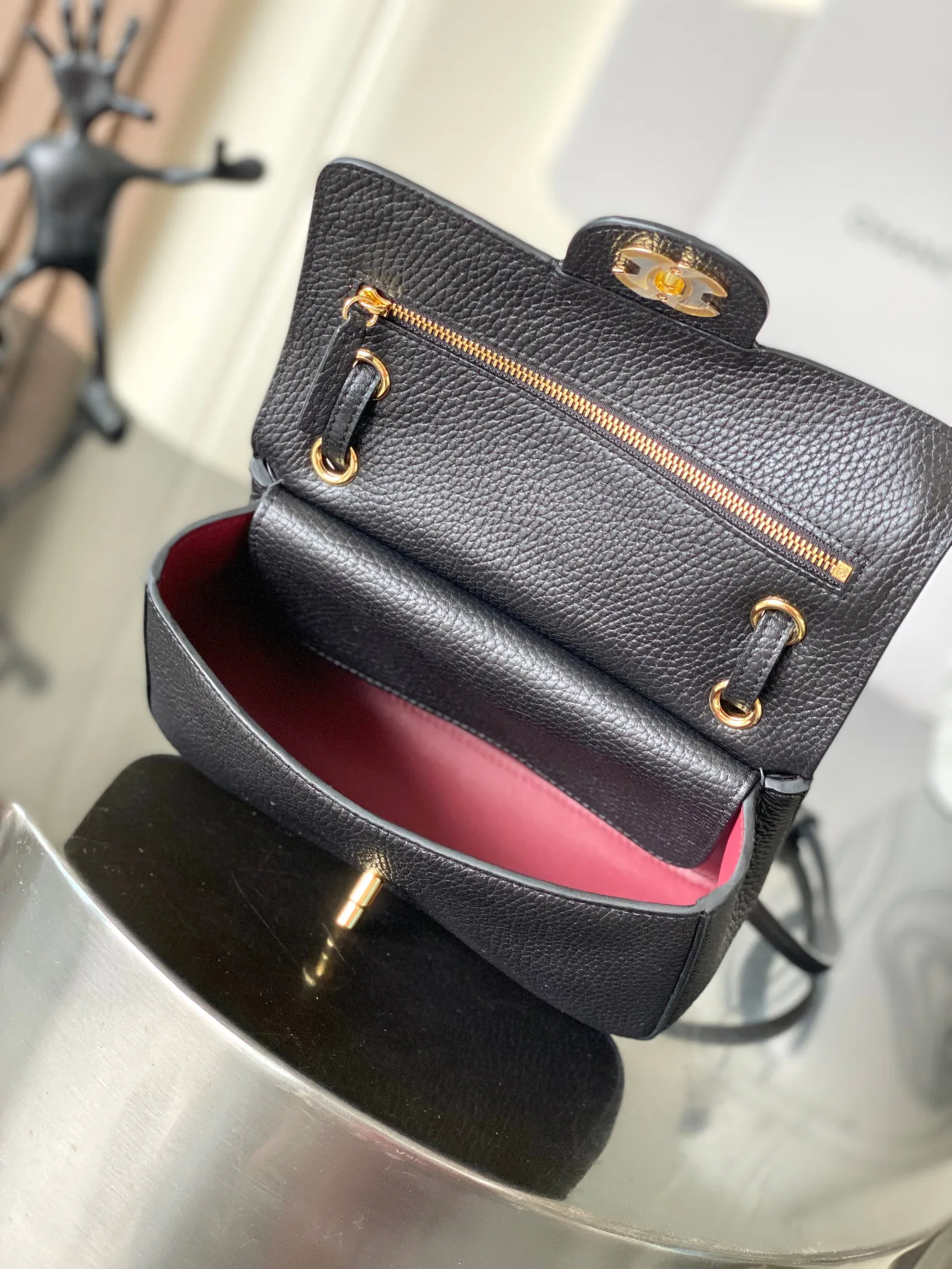 Women's Classic Handbags CHANEL 18528903