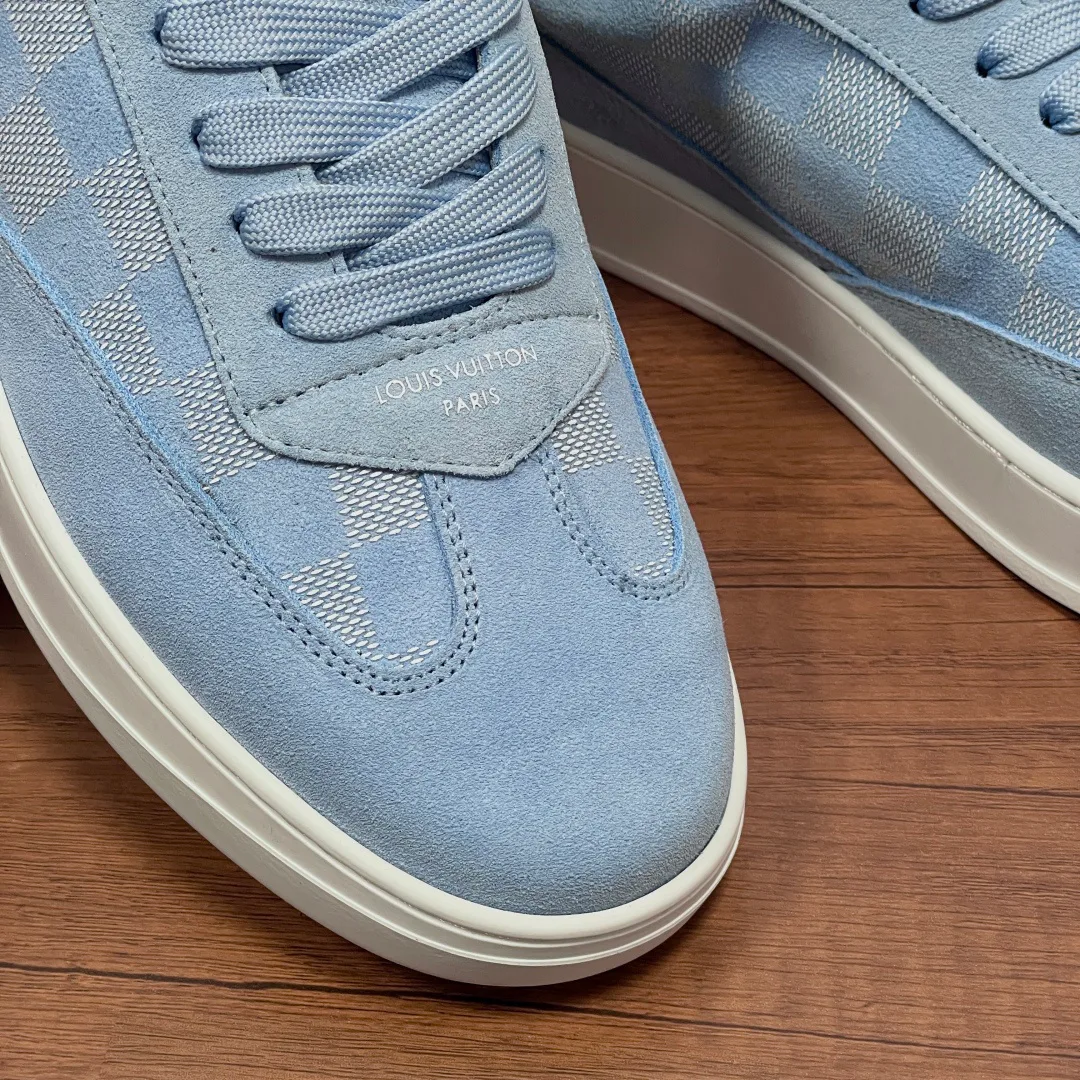 Men's Sneakers LOUIS VUITTON 17542521