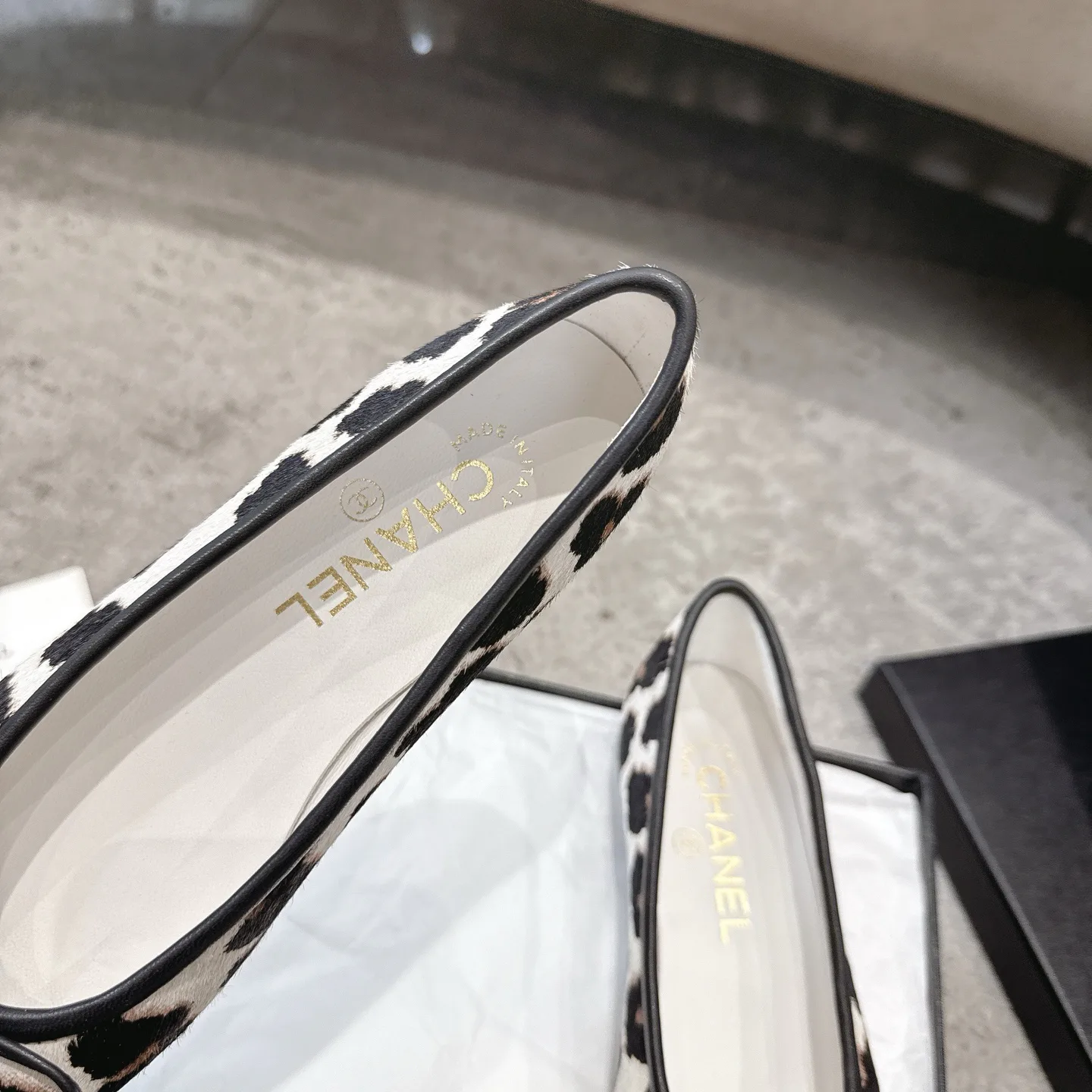 Women's Ballet Flats CHANEL 17572340
