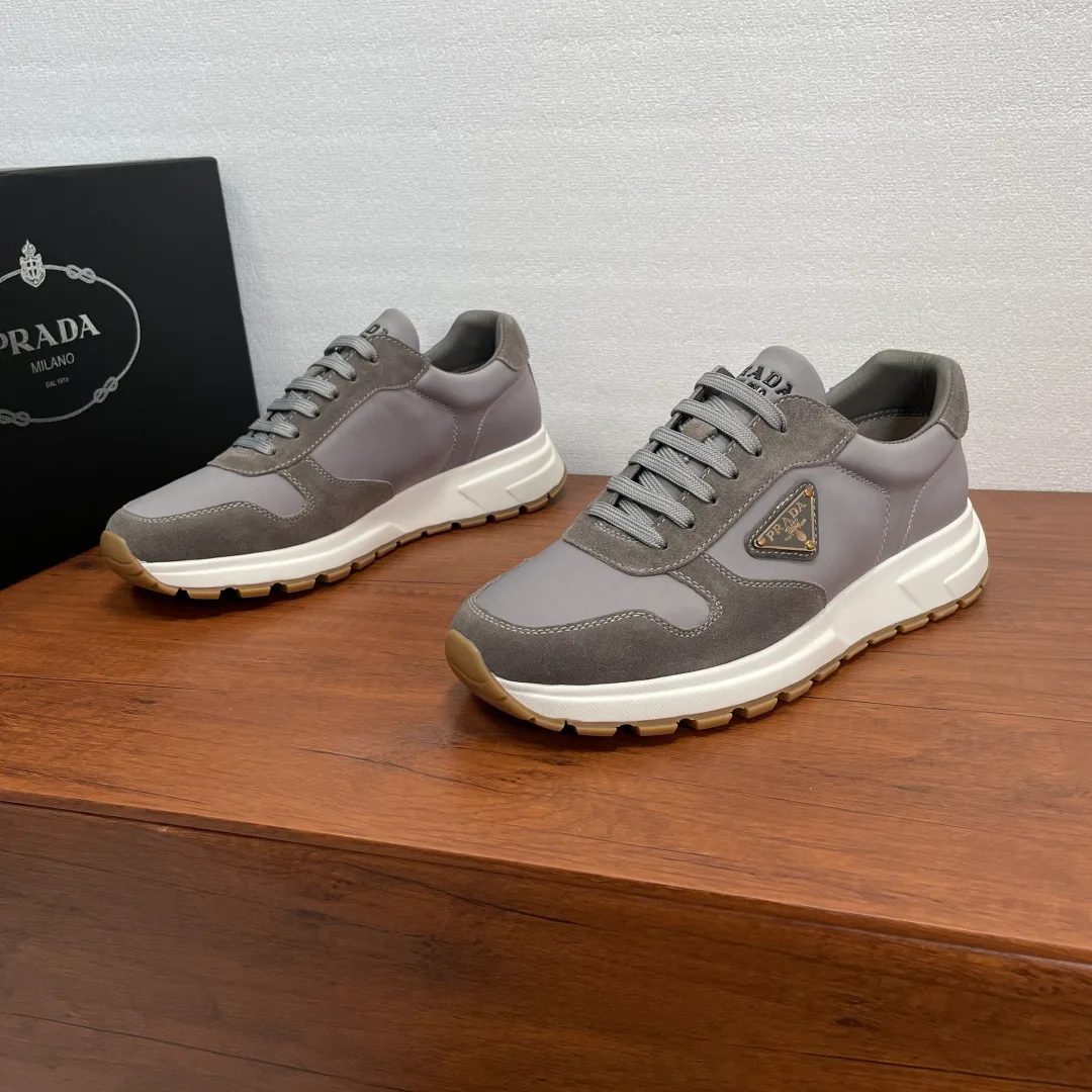 Men's Sneakers PRADA 17298422