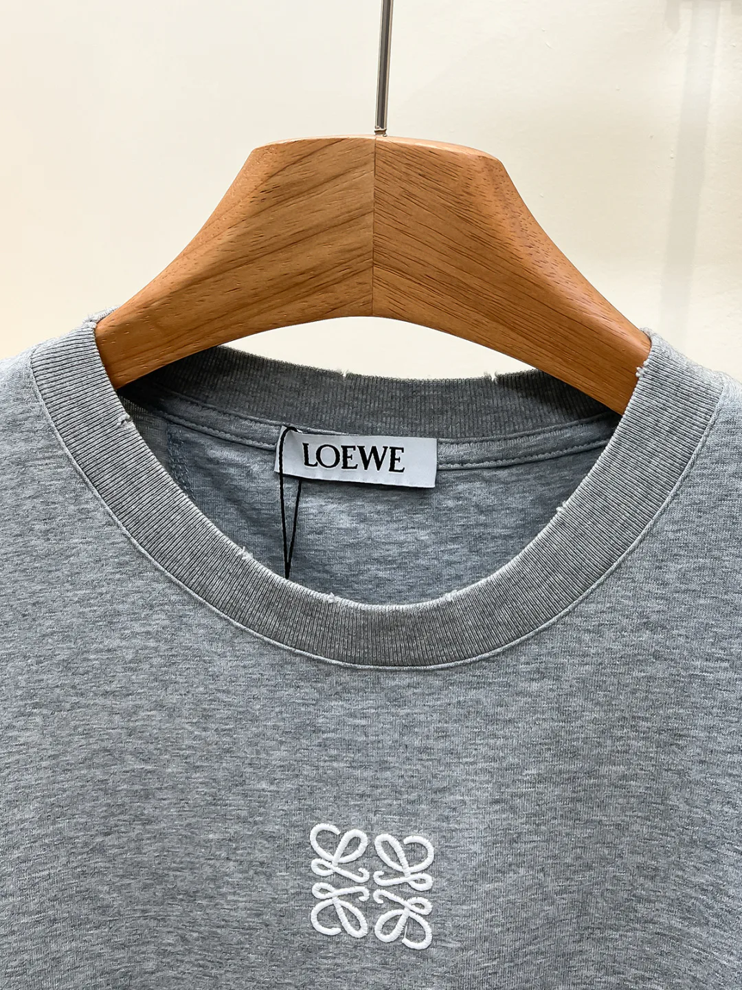 Men's T-Shirts LOEWE 18499401