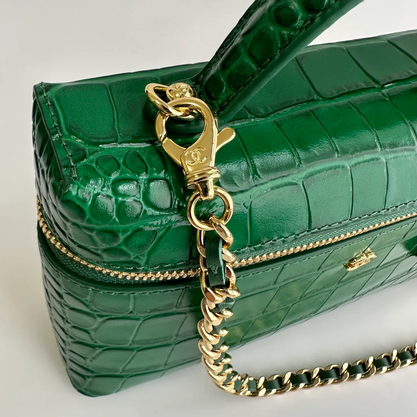 Women's Classic Handbags CHANEL 17827598