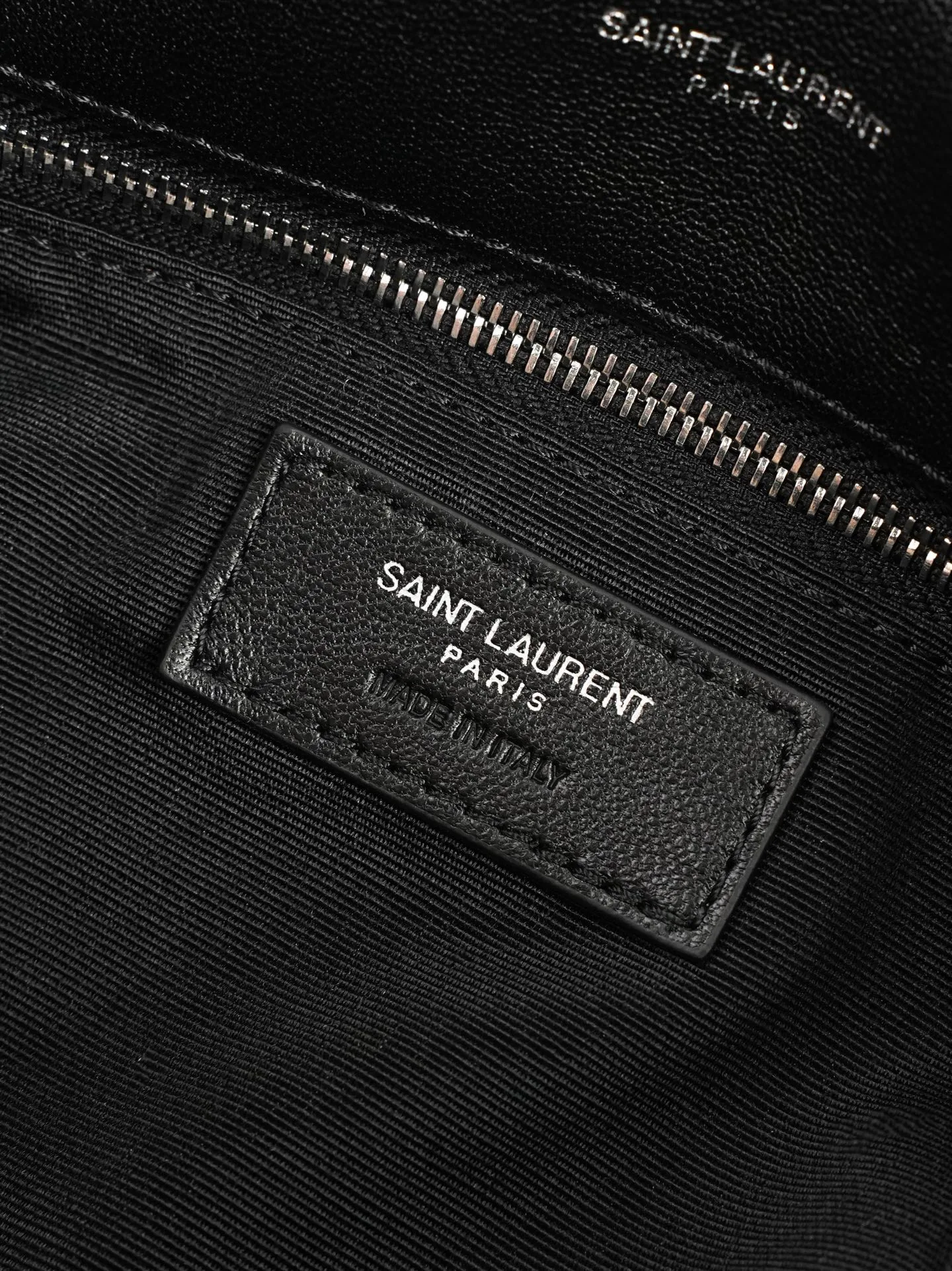 Women's Classic Handbags SAINT LAURENT 17385937