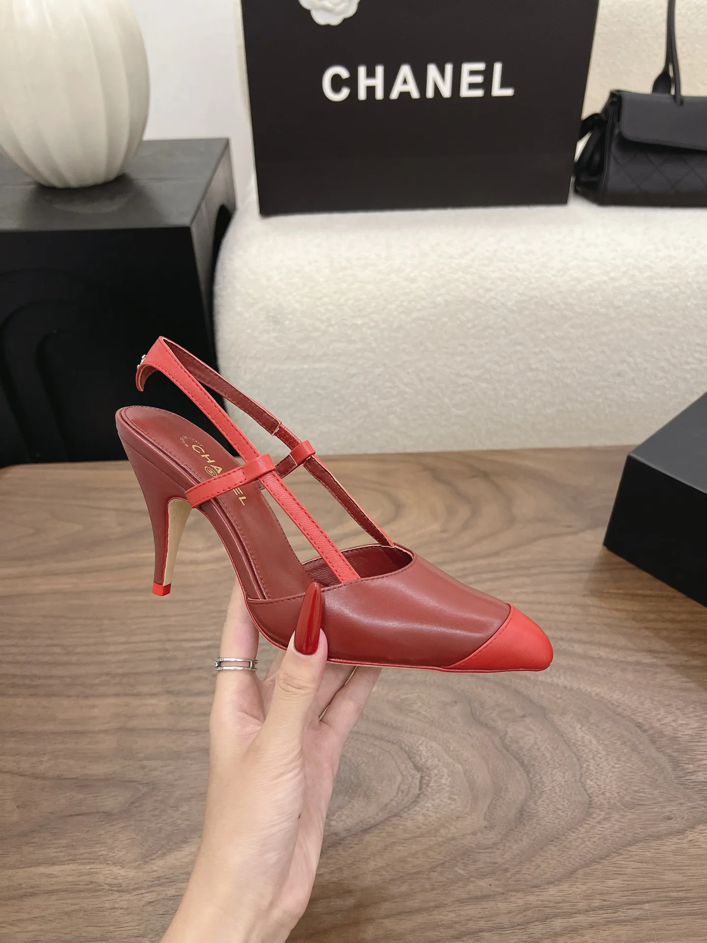 Women's Heels CHANEL 17582732