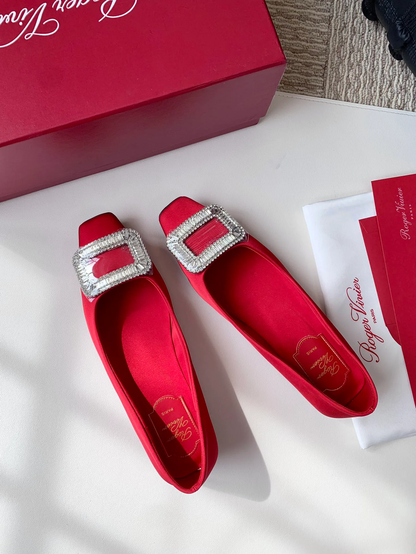 Women's Ballet Flats ROGER VIVIER 17990200