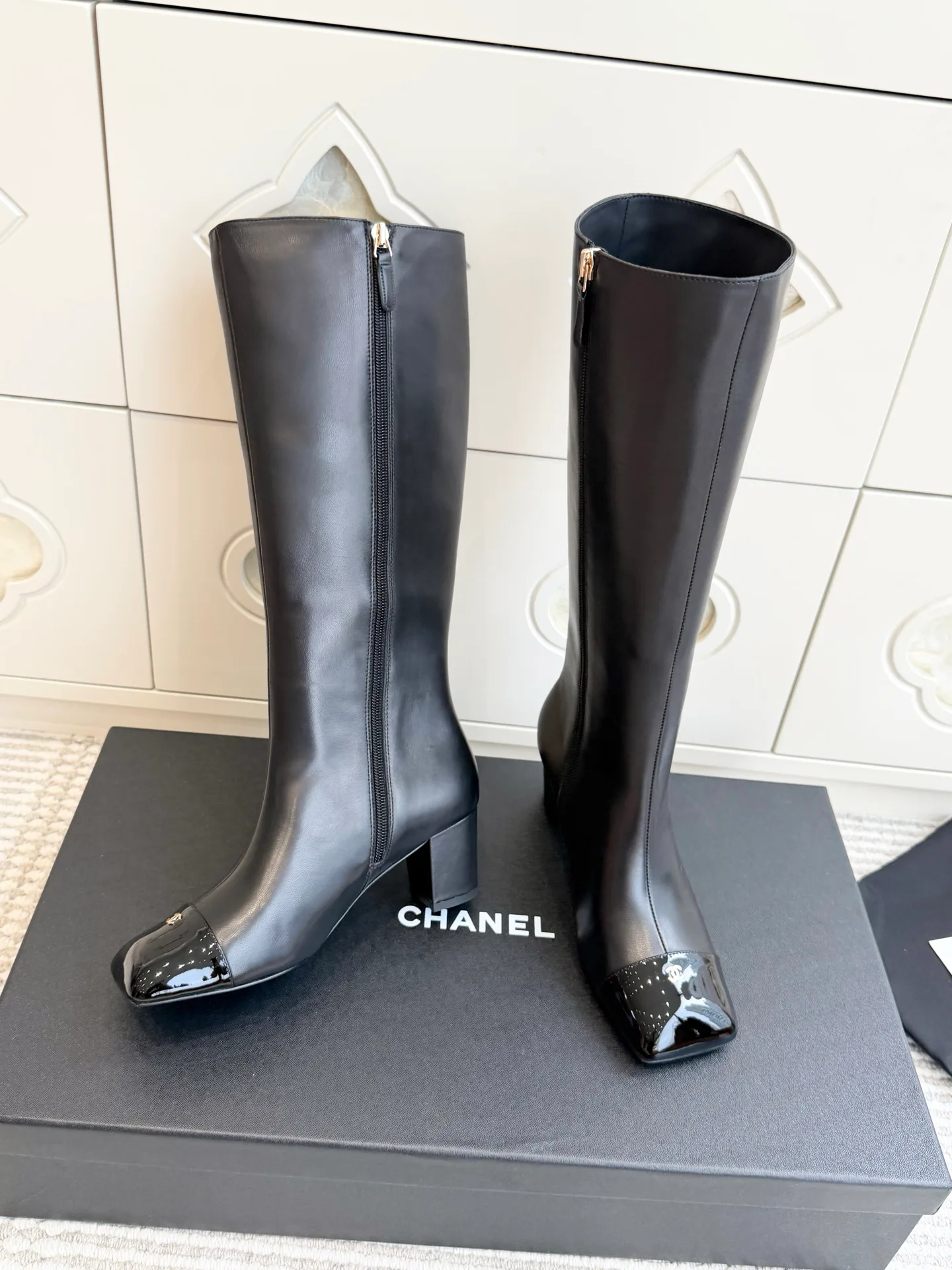 Сапоги Женские Chanel 18559214