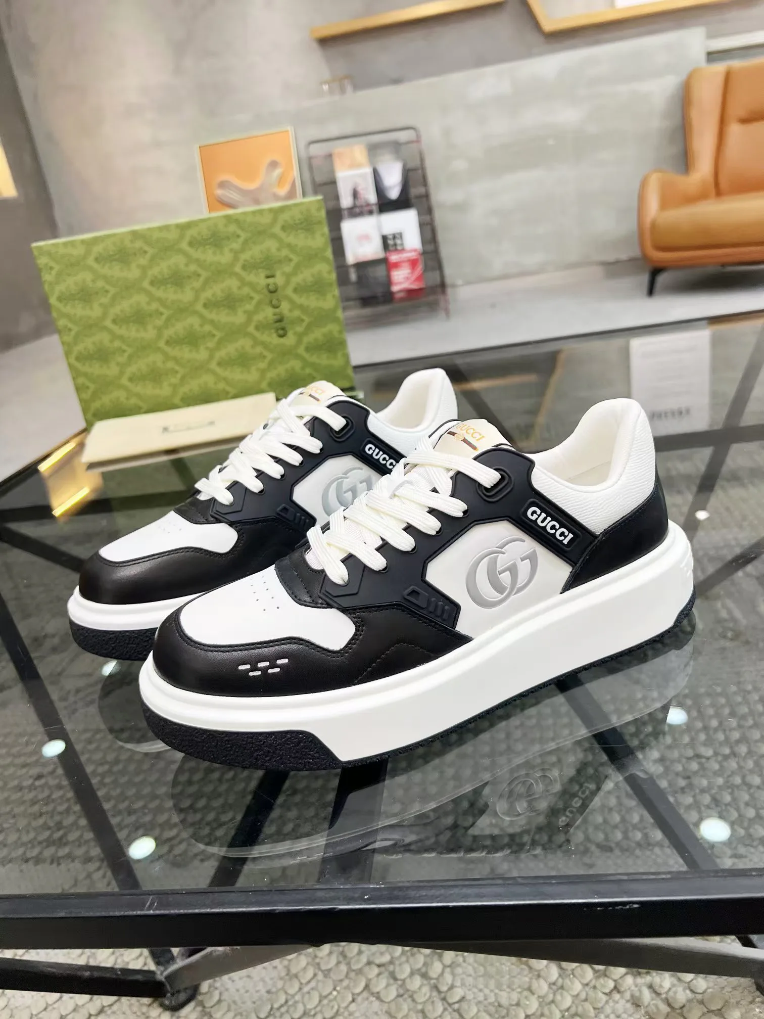 Men's Sneakers GUCCI 17955498