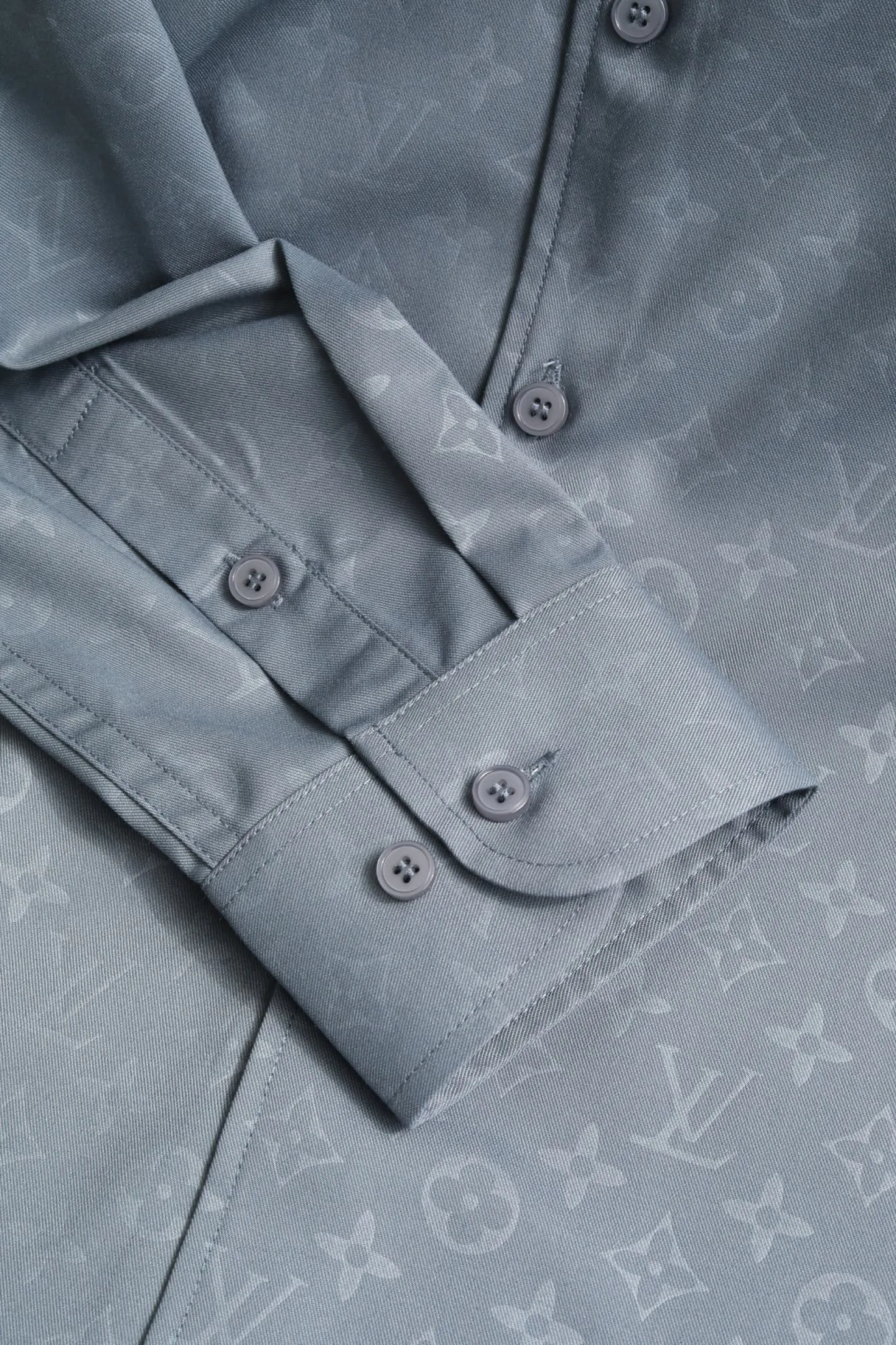 Men's Shirts LOUIS VUITTON 18509970