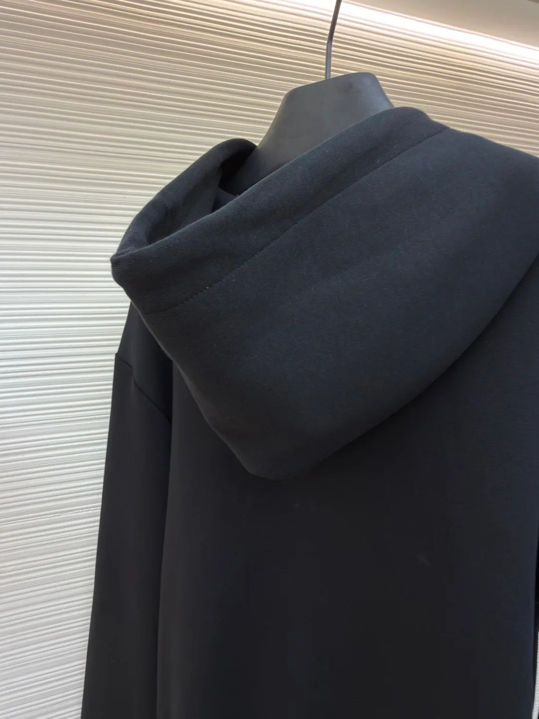 Men's Sweatshirts And Hoodies LOUIS VUITTON 17740836