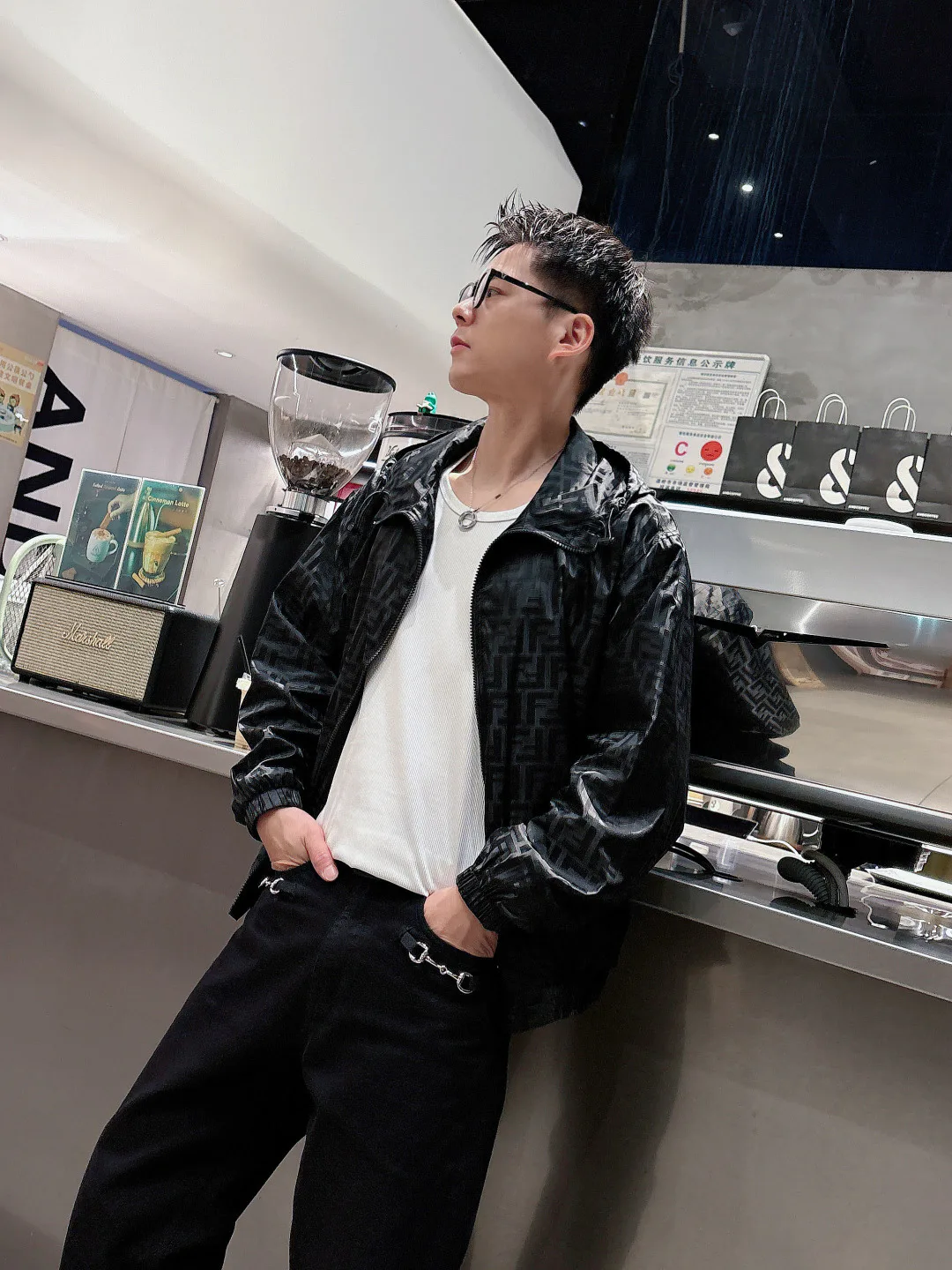 Men's Jackets And Down Jackets FENDI 18097611