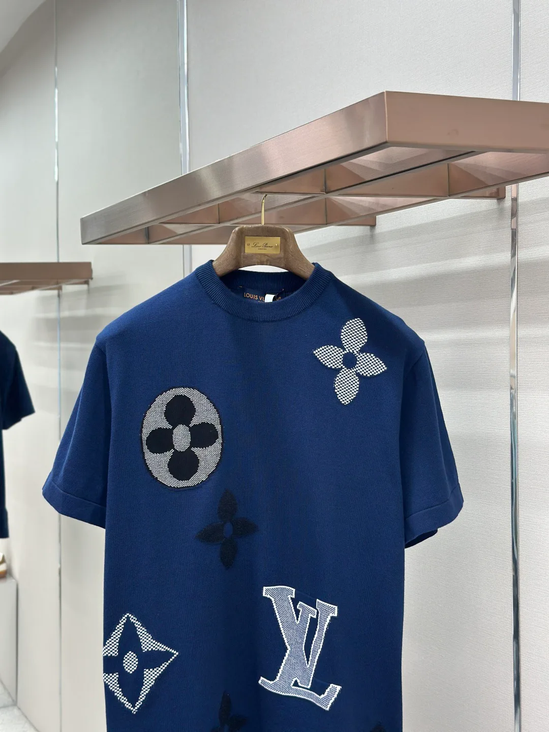 Women's T-Shirts LOUIS VUITTON 18191108